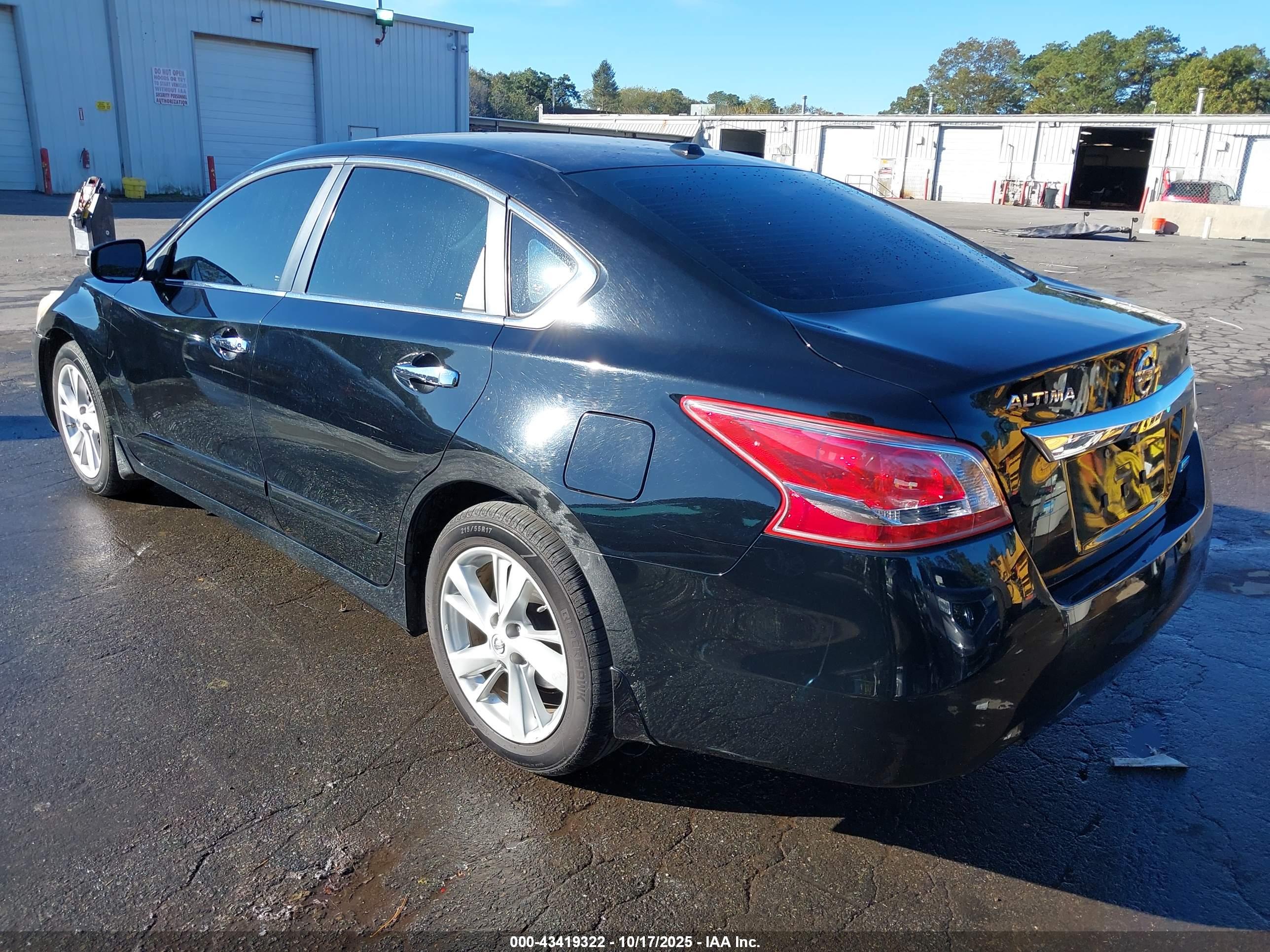 NISSAN ALTIMA image 3
