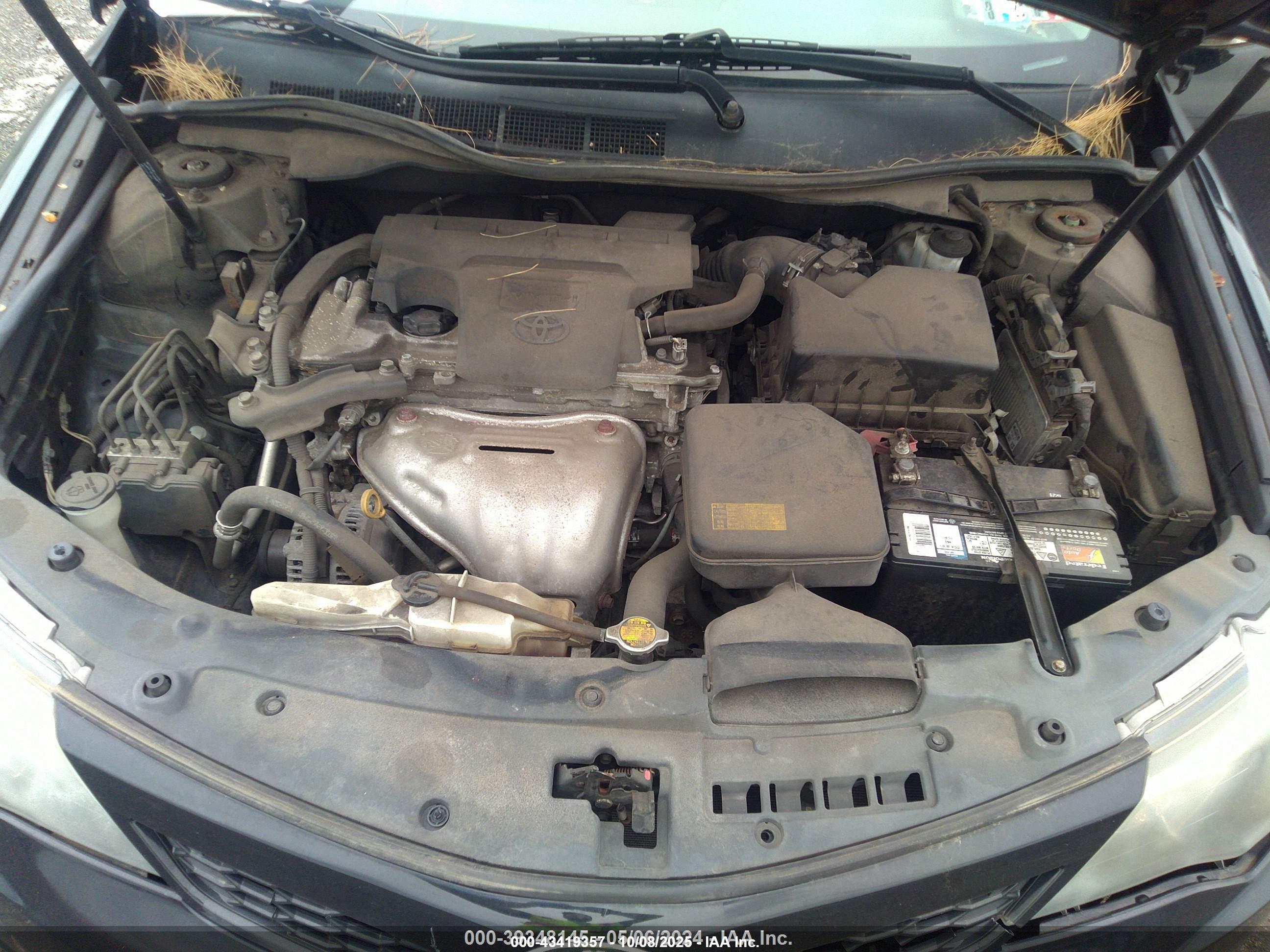 TOYOTA CAMRY image 10