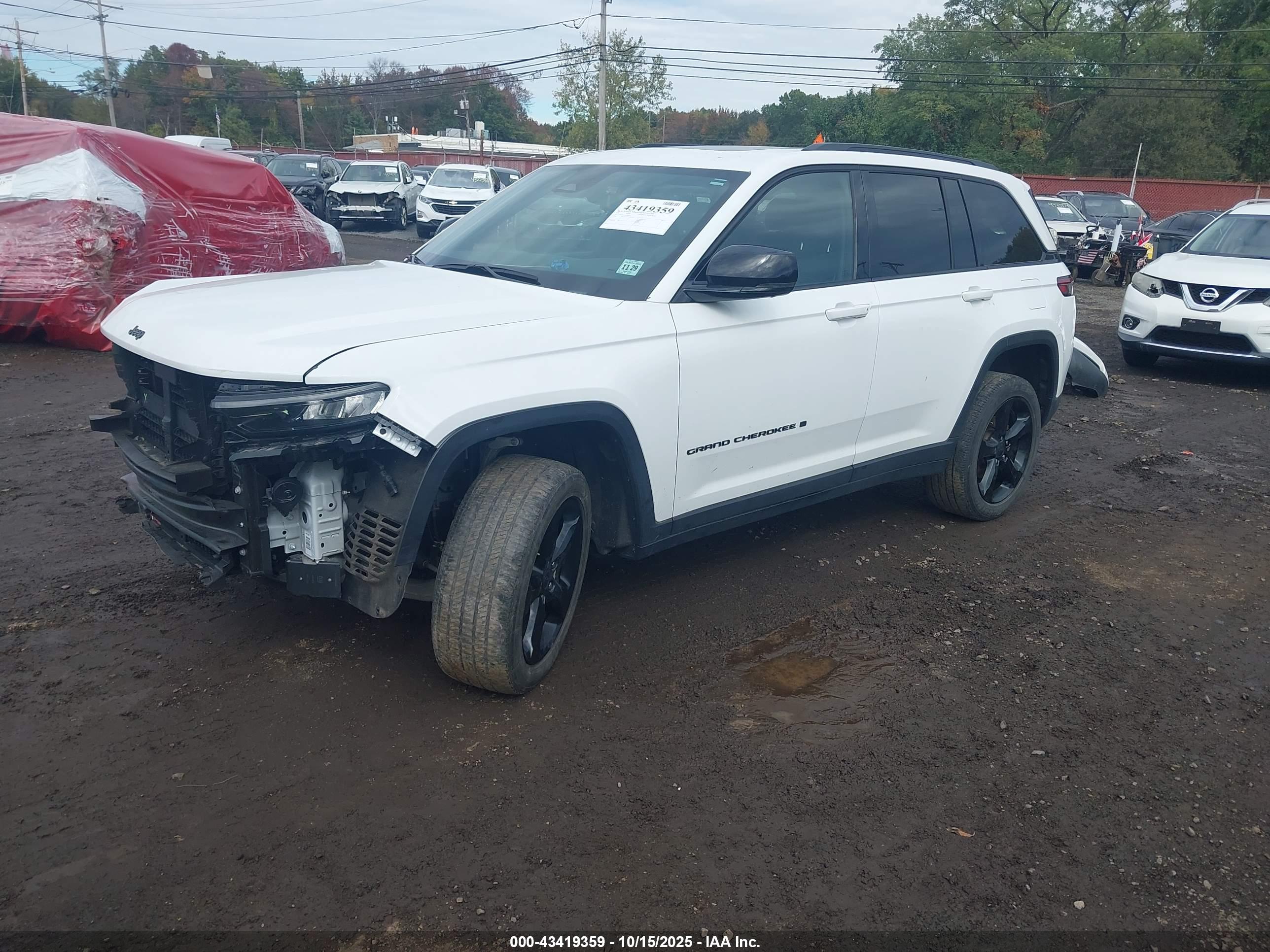 JEEP GRAND image 2
