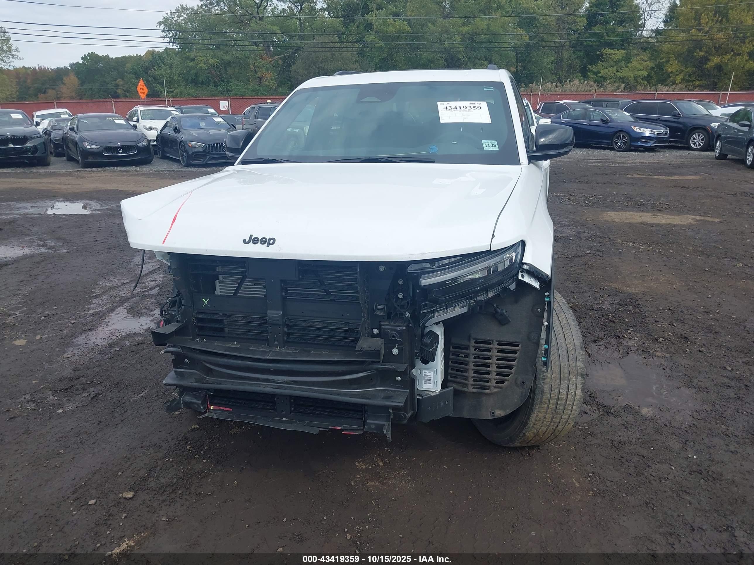 JEEP GRAND image 6