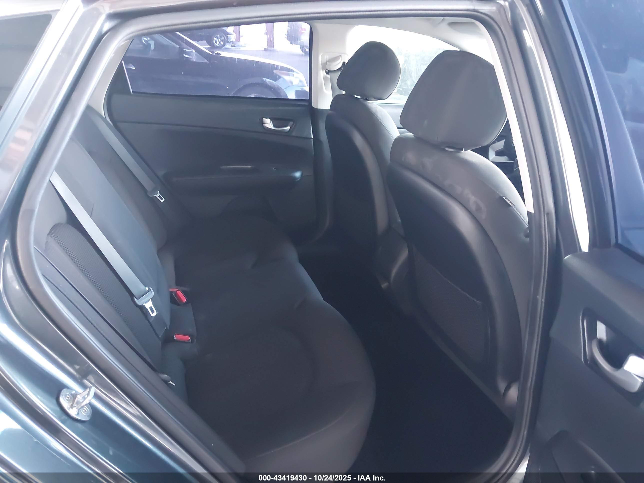 KIA OPTIMA image 8