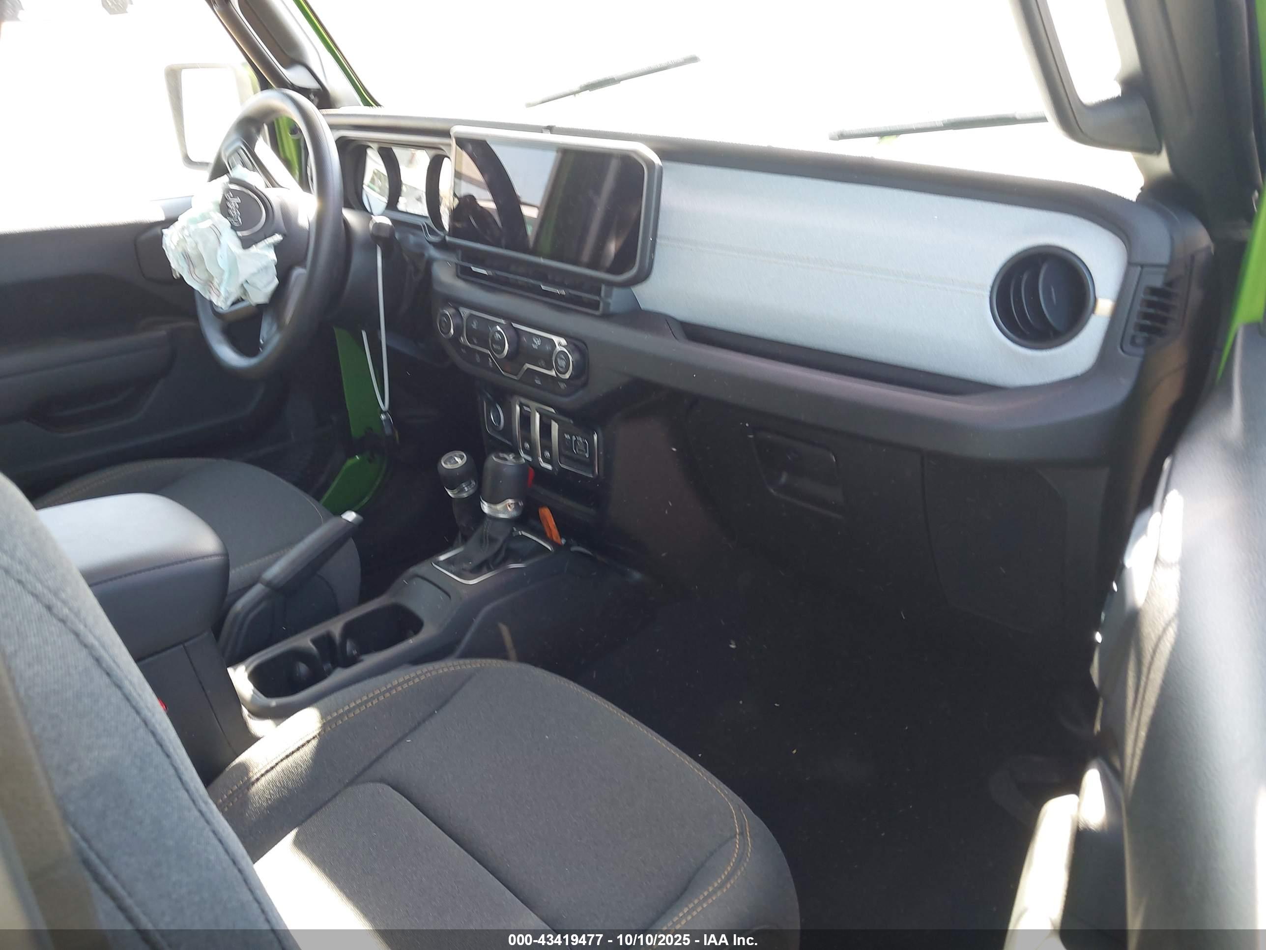 JEEP WRANGLER image 5