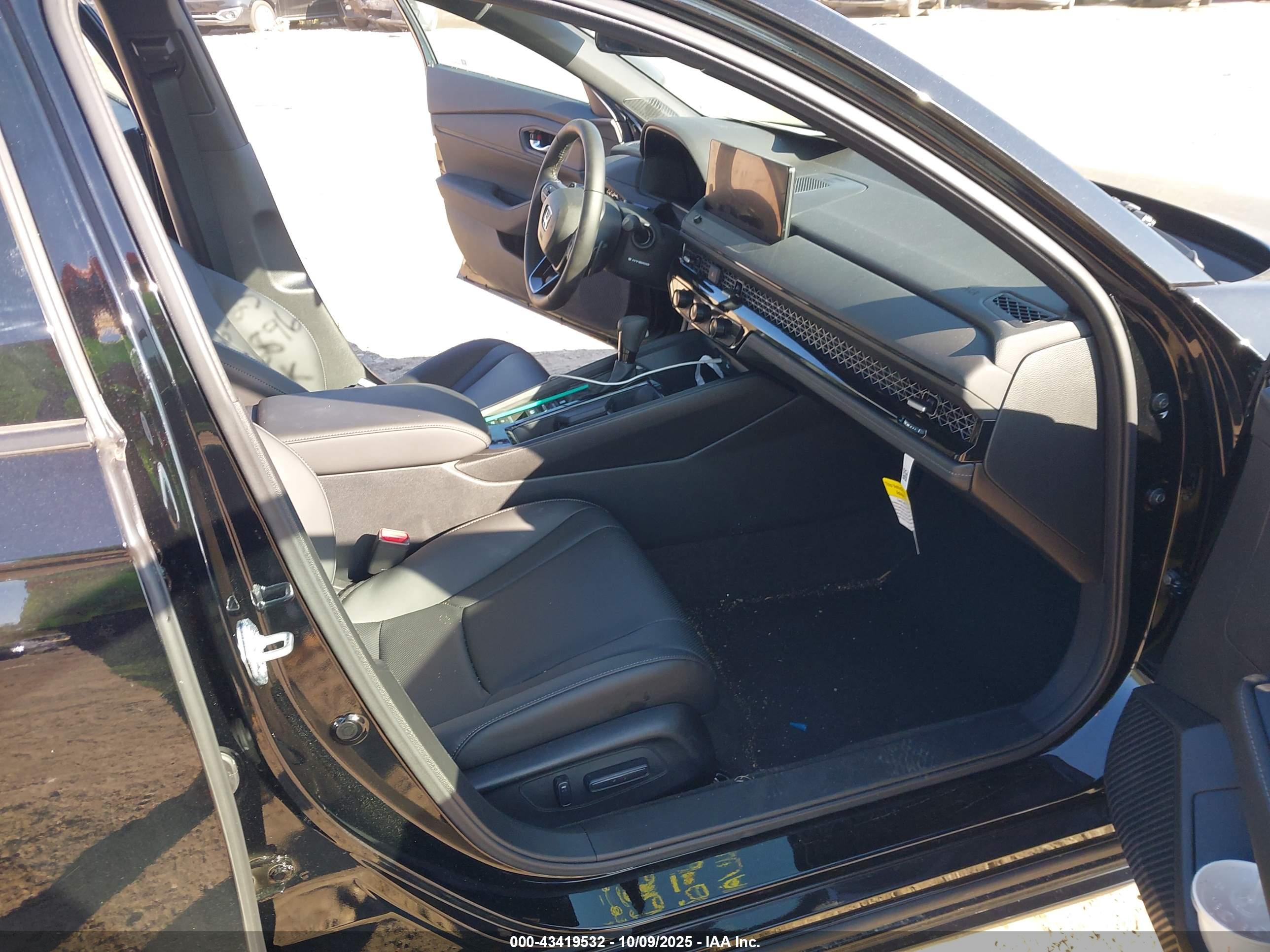 HONDA ACCORD image 5