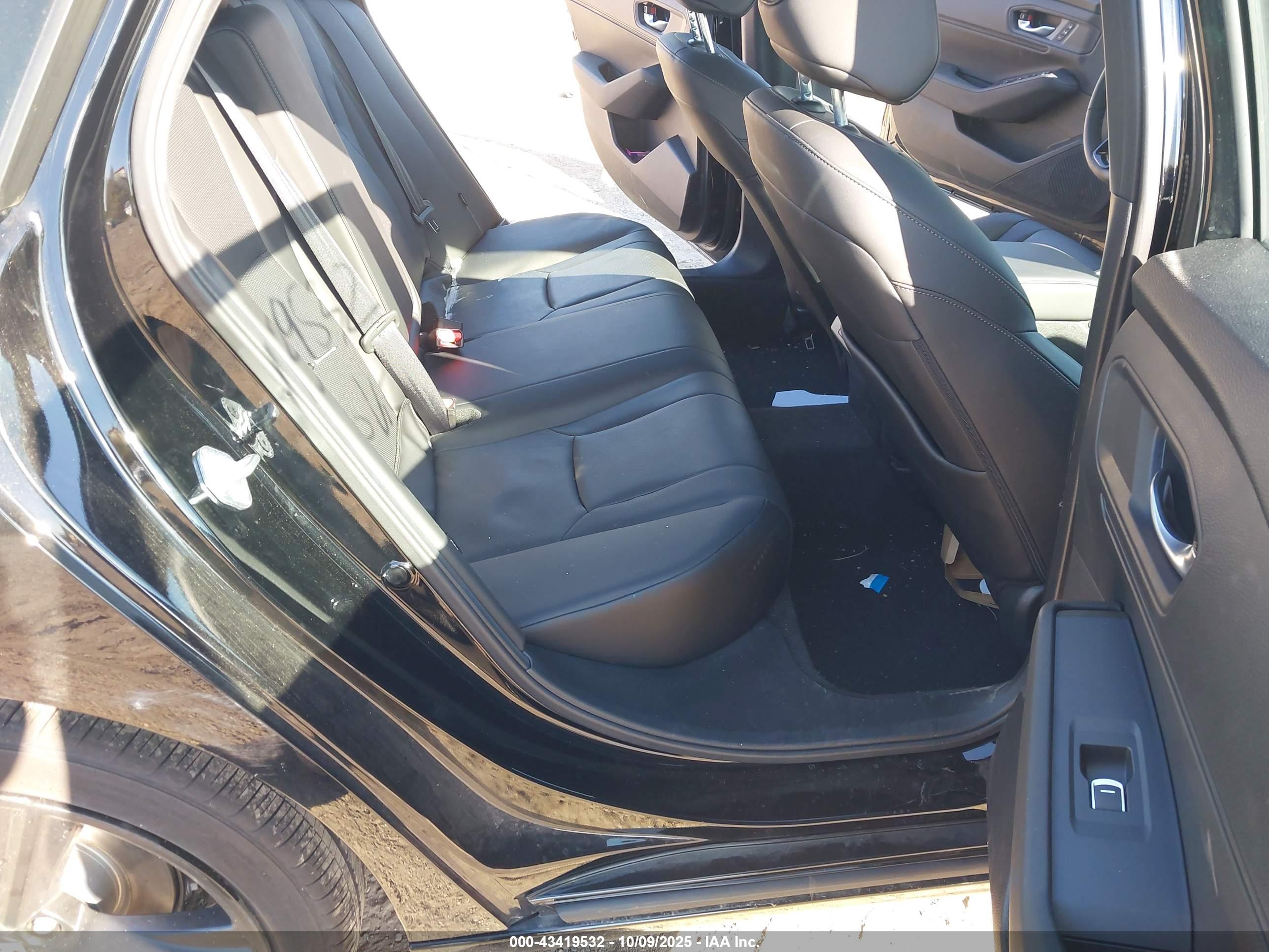 HONDA ACCORD image 8