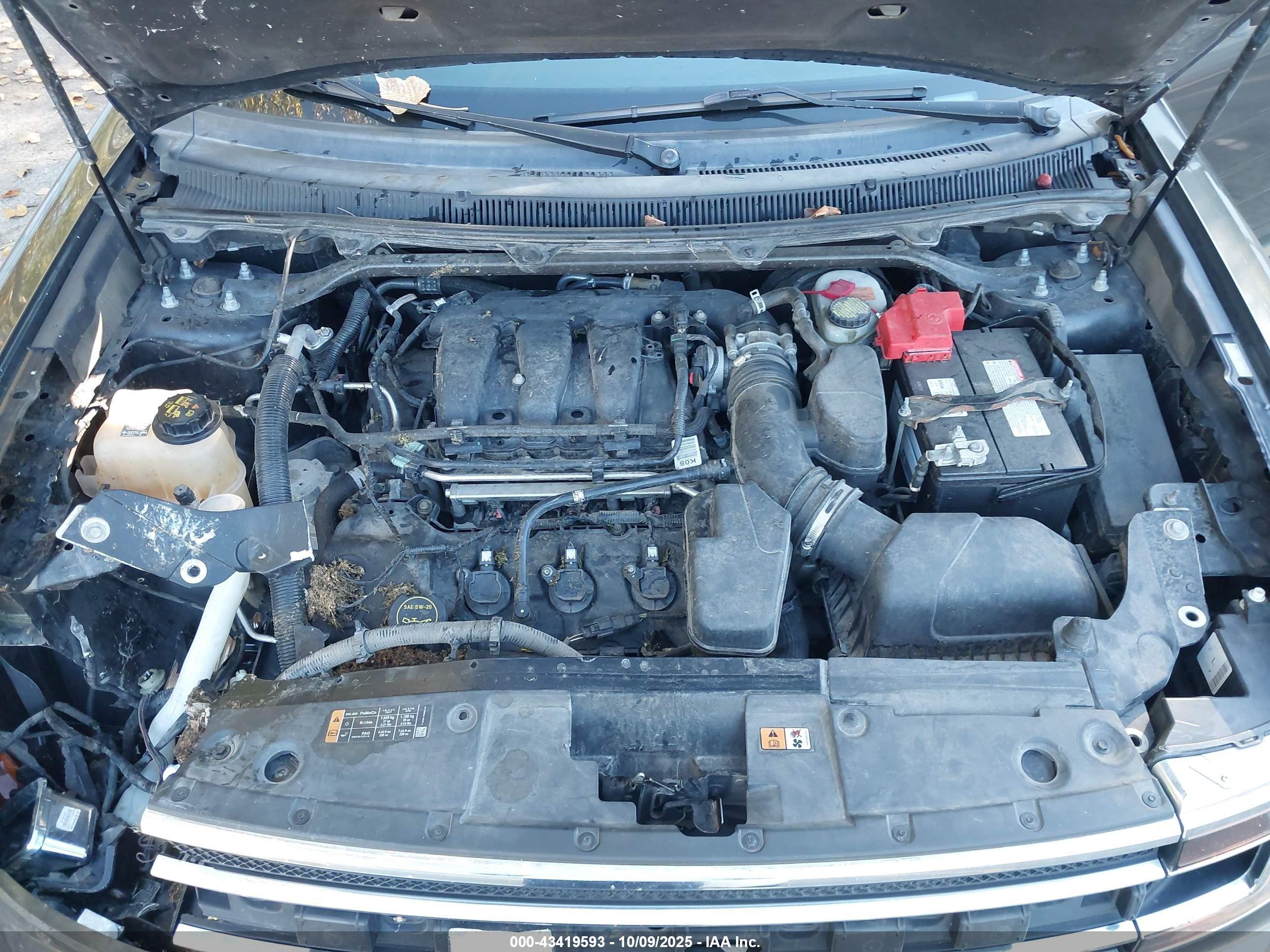 FORD FLEX image 10