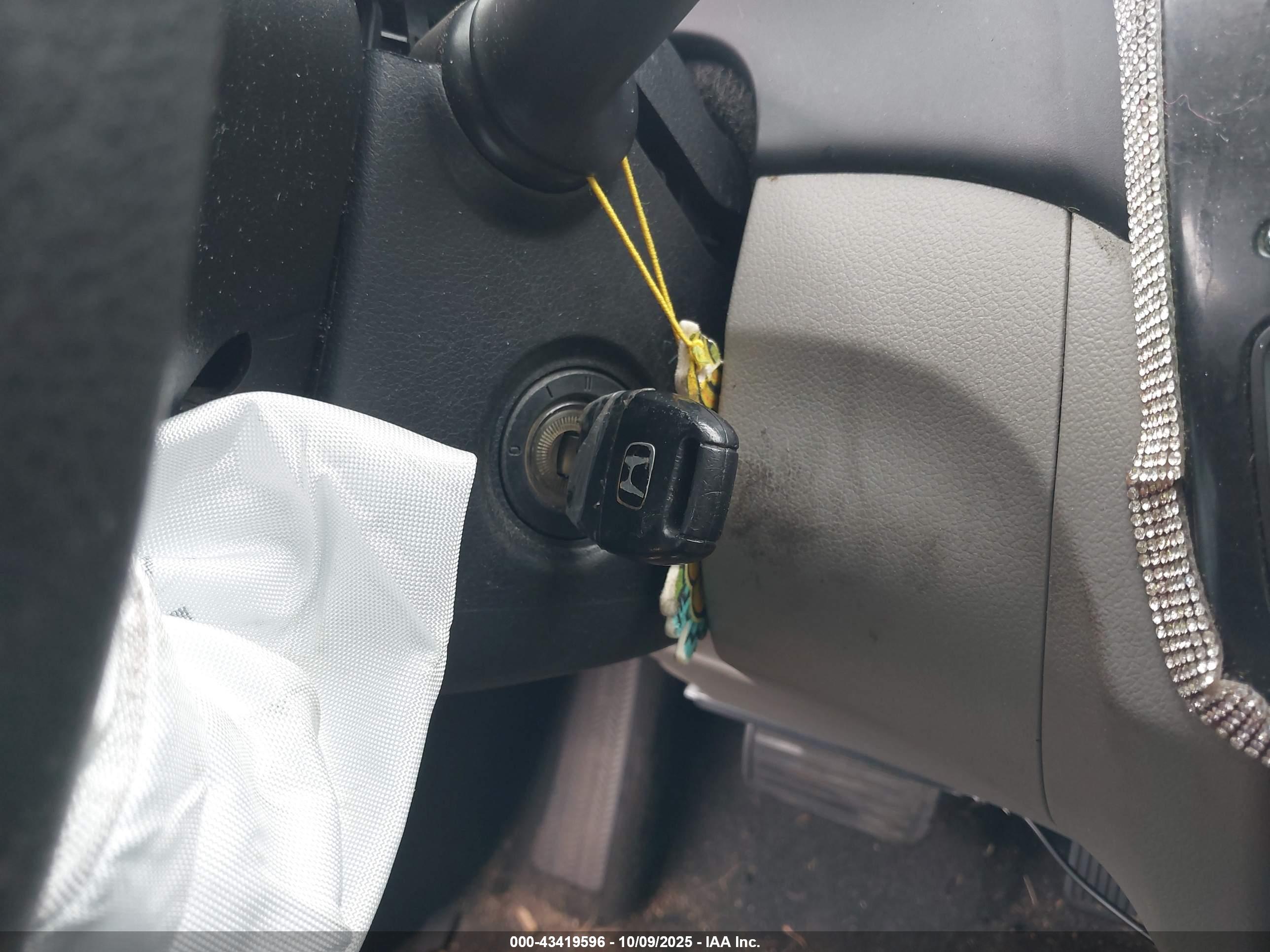 HONDA CIVIC image 11
