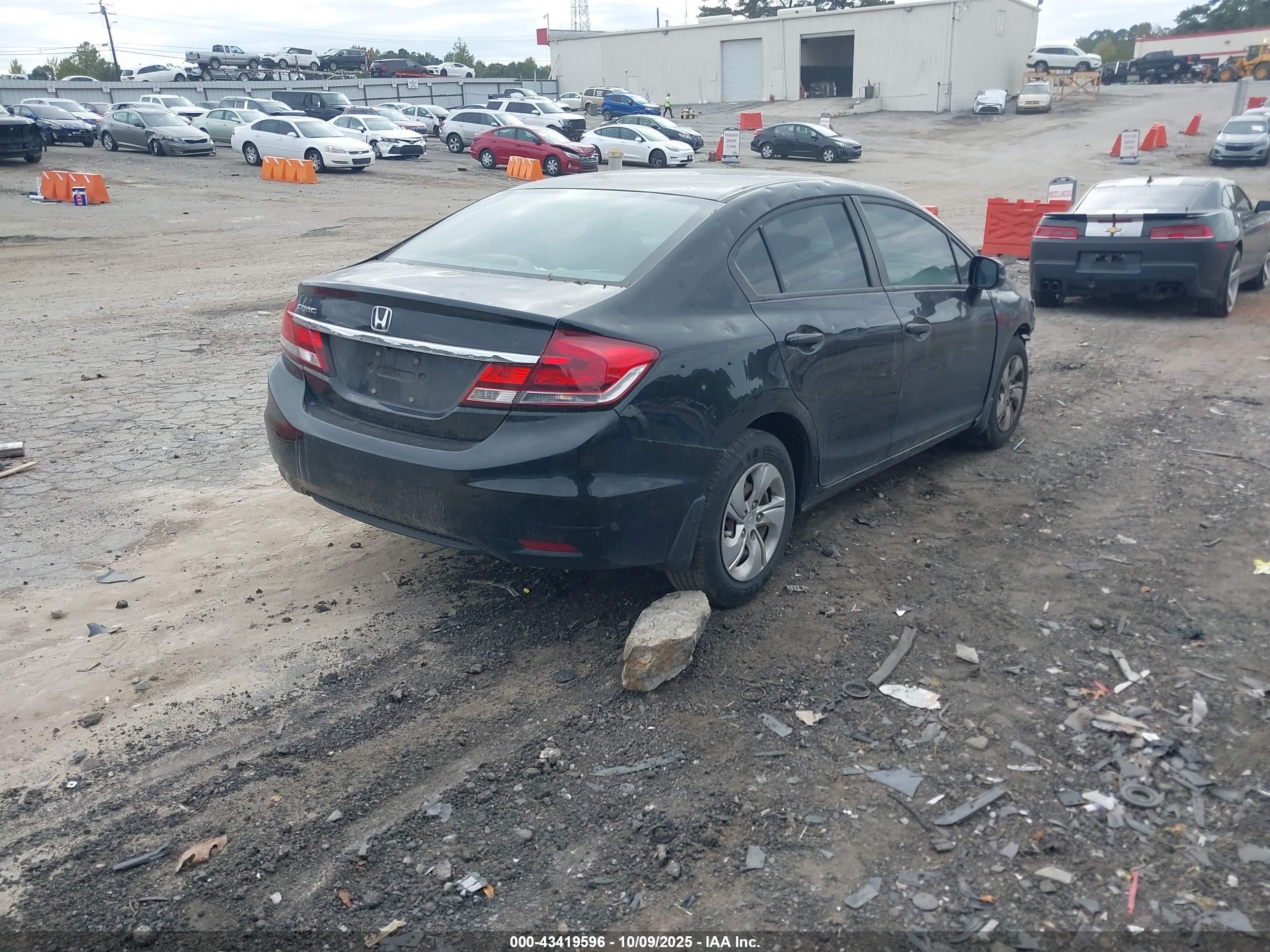HONDA CIVIC image 4