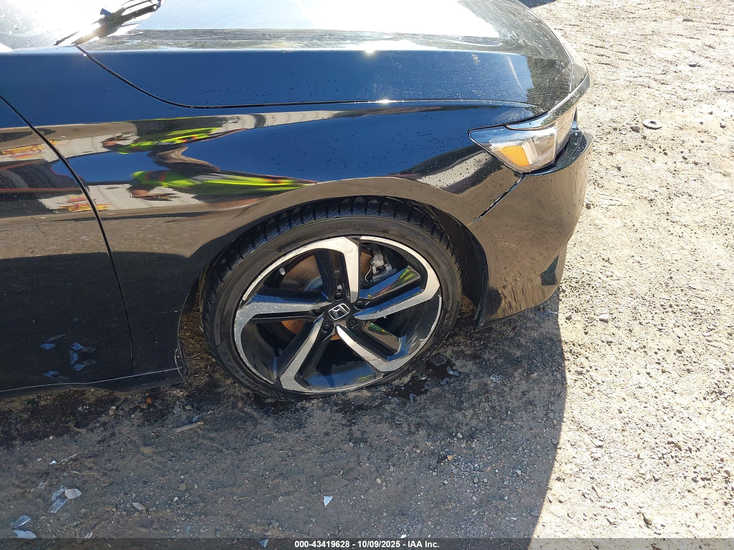 HONDA ACCORD image 6