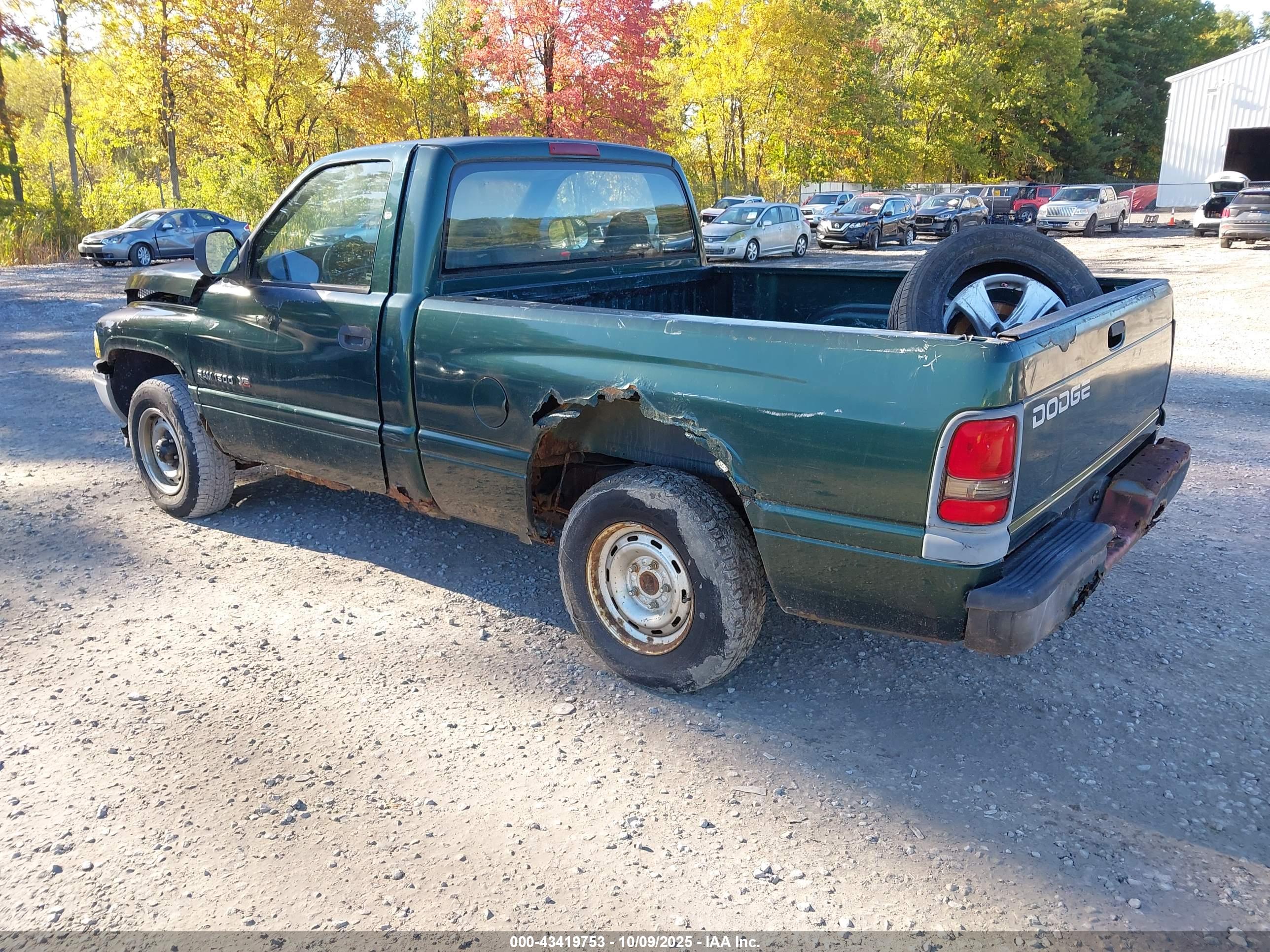 DODGE RAM image 3