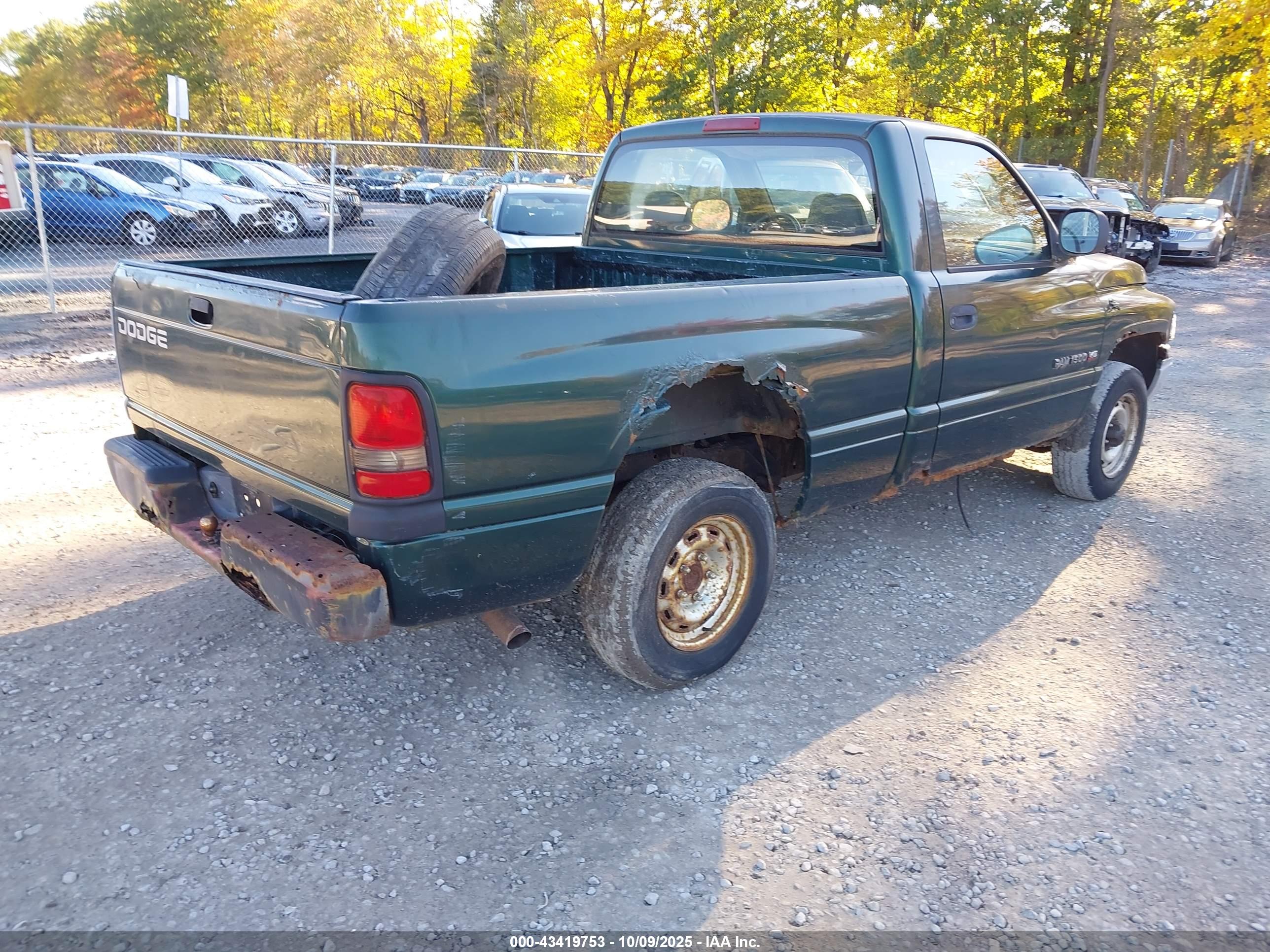 DODGE RAM image 4