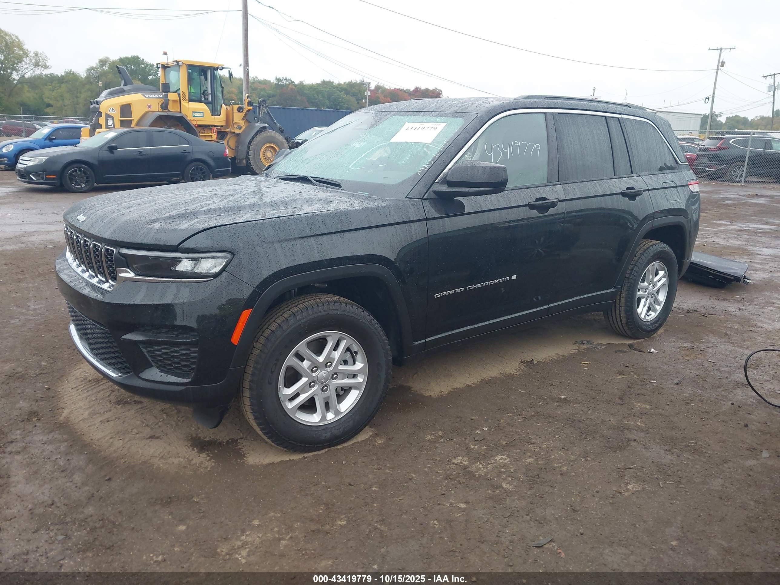 JEEP GRAND image 2