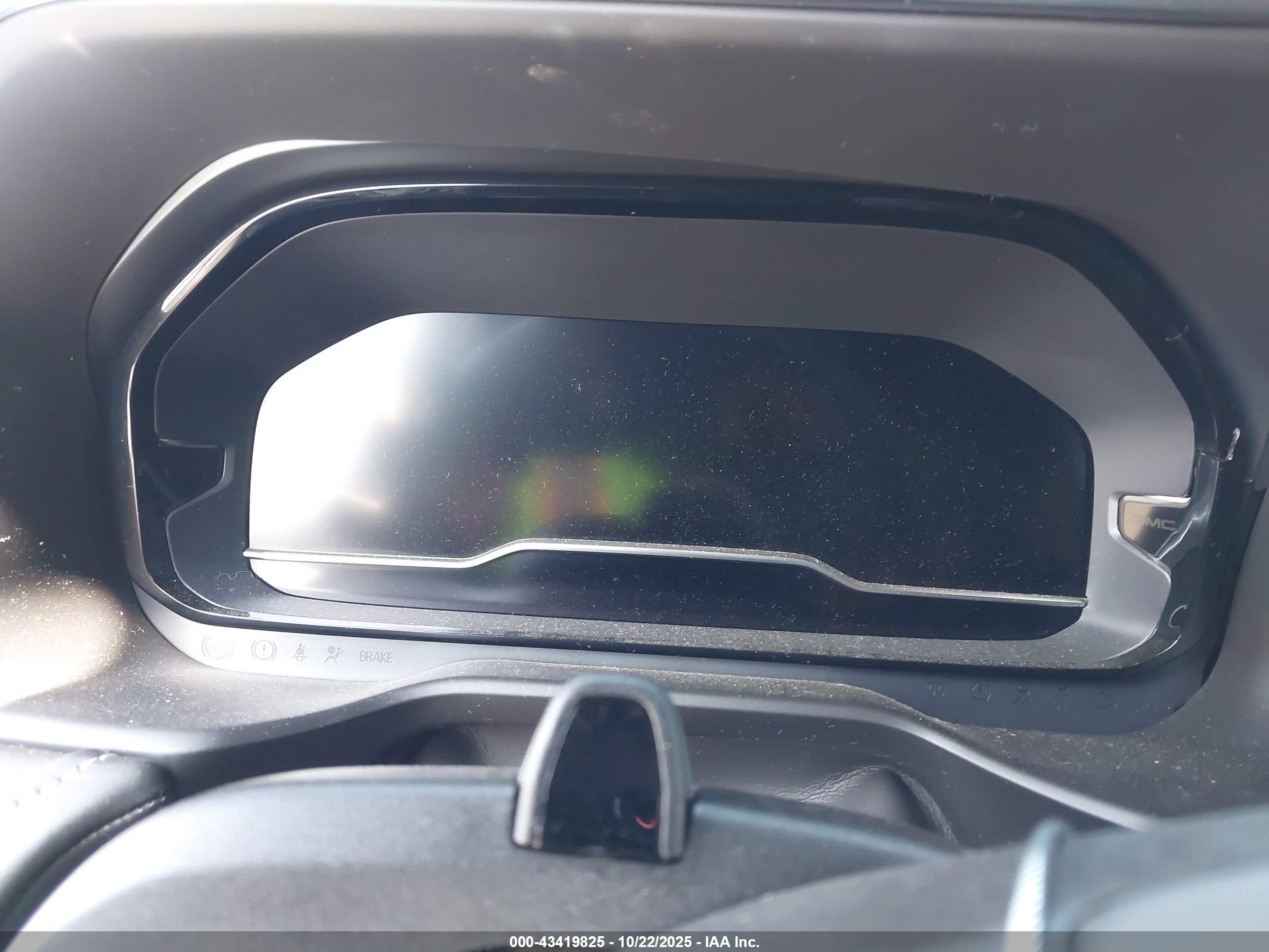 GMC YUKON image 7
