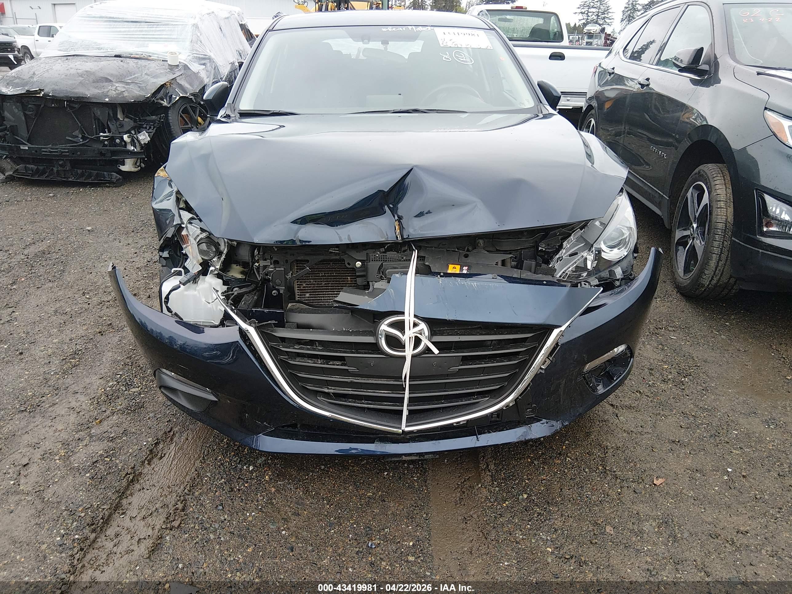 MAZDA MAZDA3 image 6