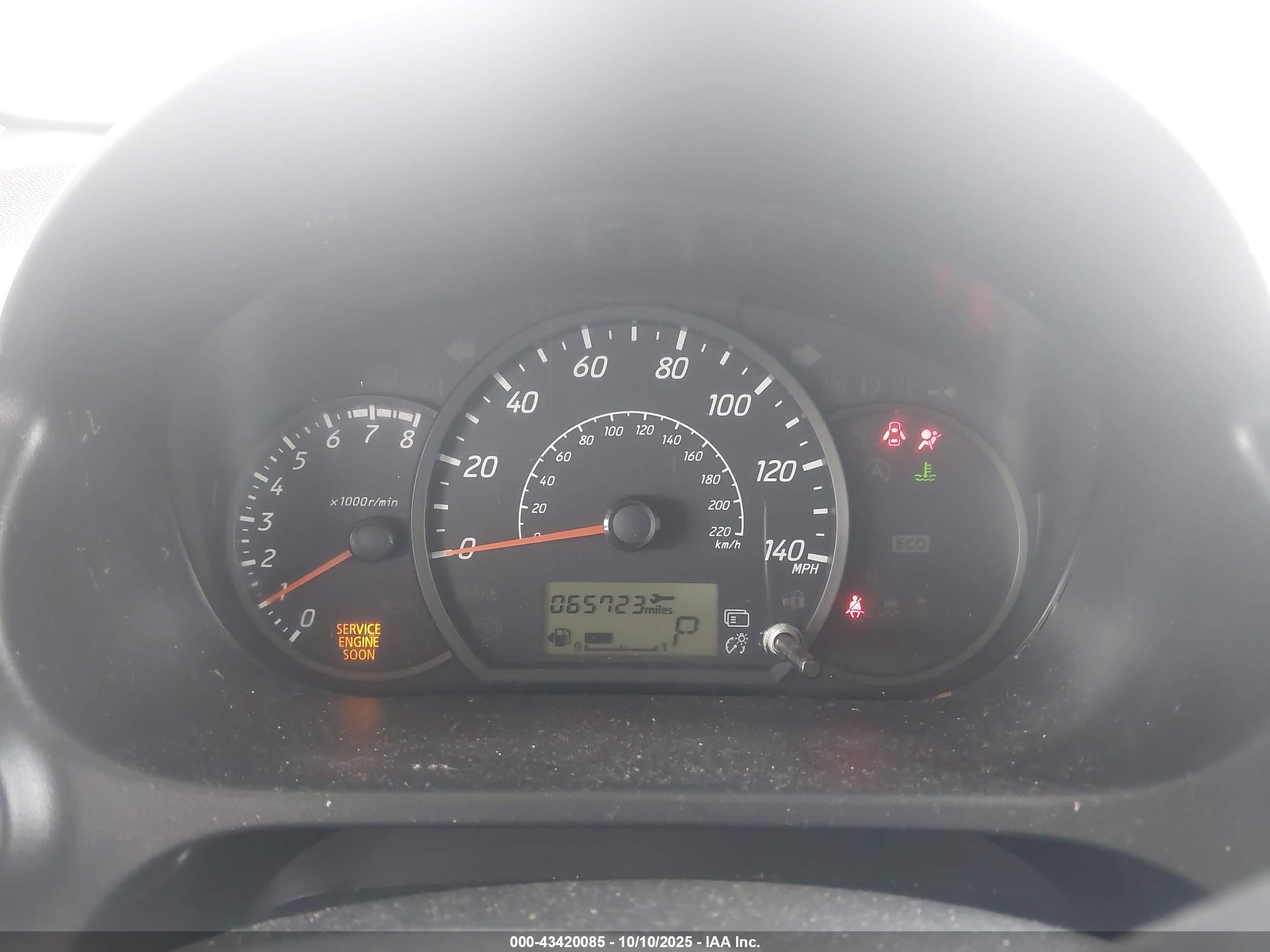 MITSUBISHI MIRAGE image 7
