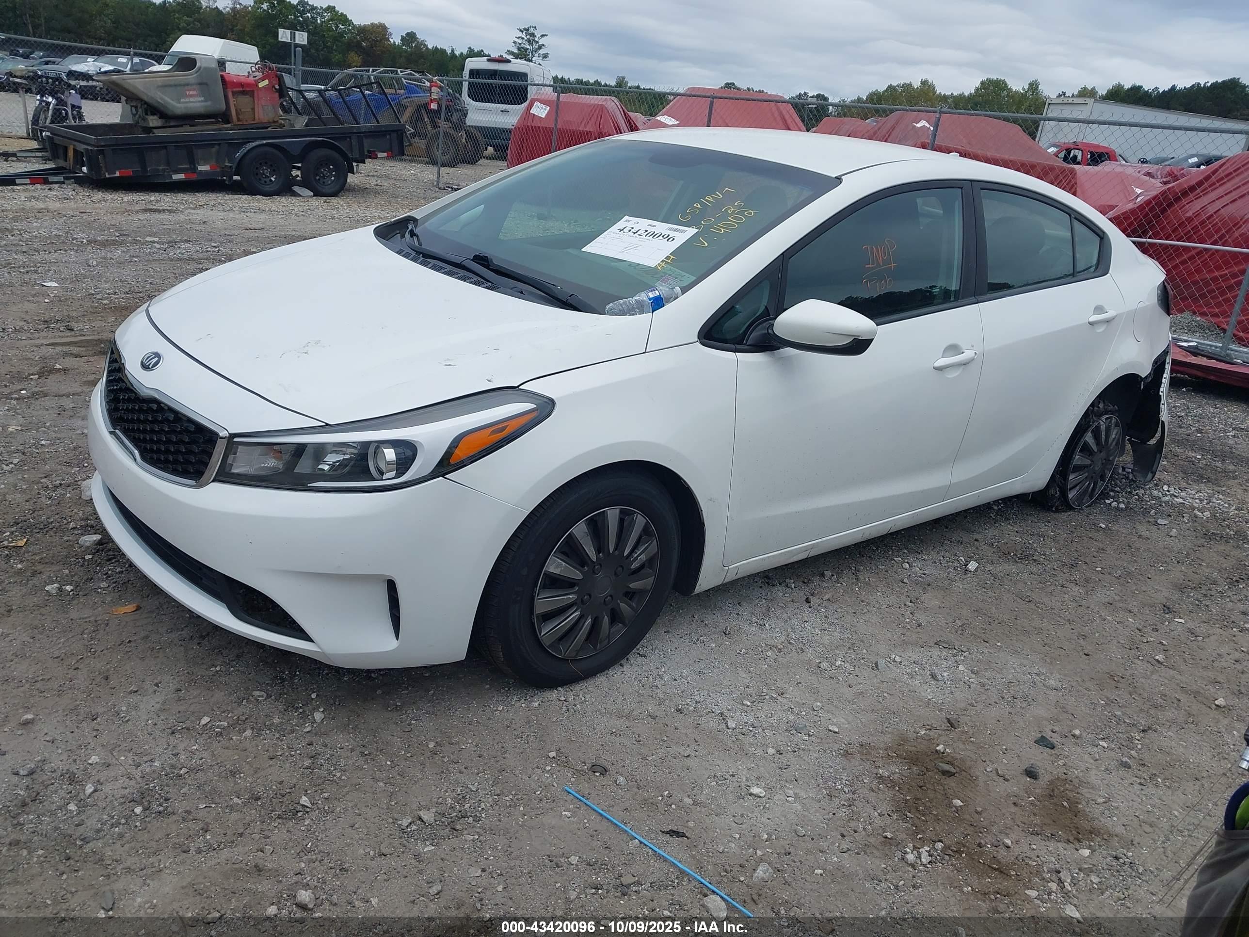 KIA FORTE image 2