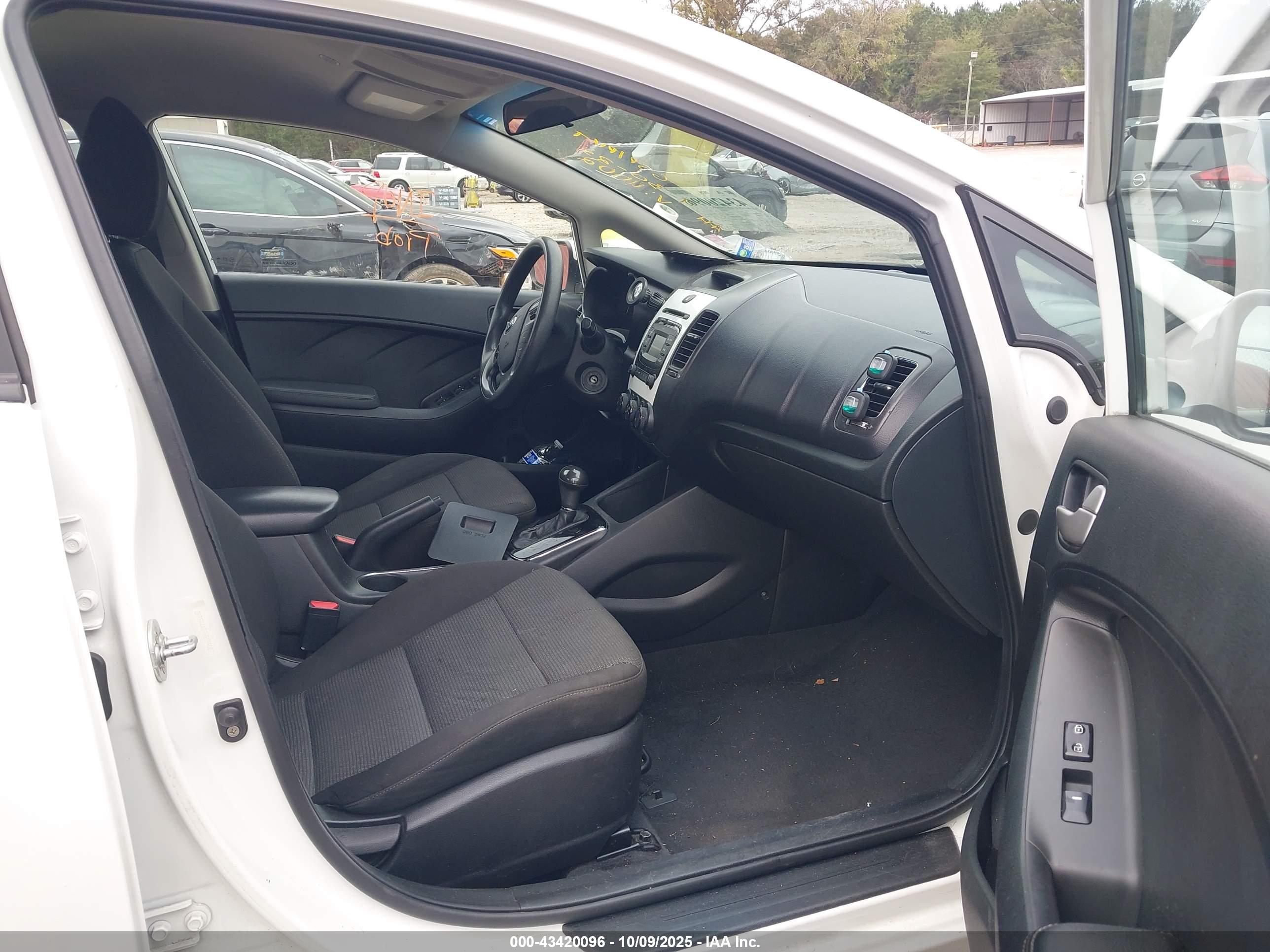 KIA FORTE image 5