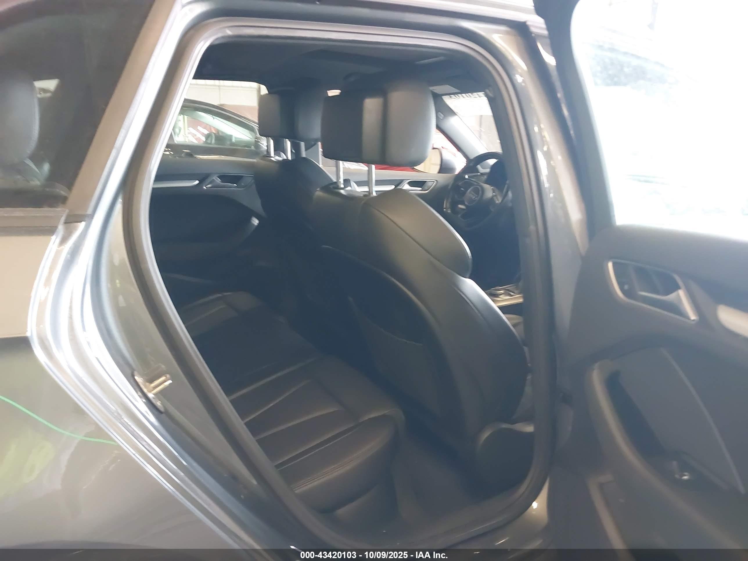 AUDI A3 image 8