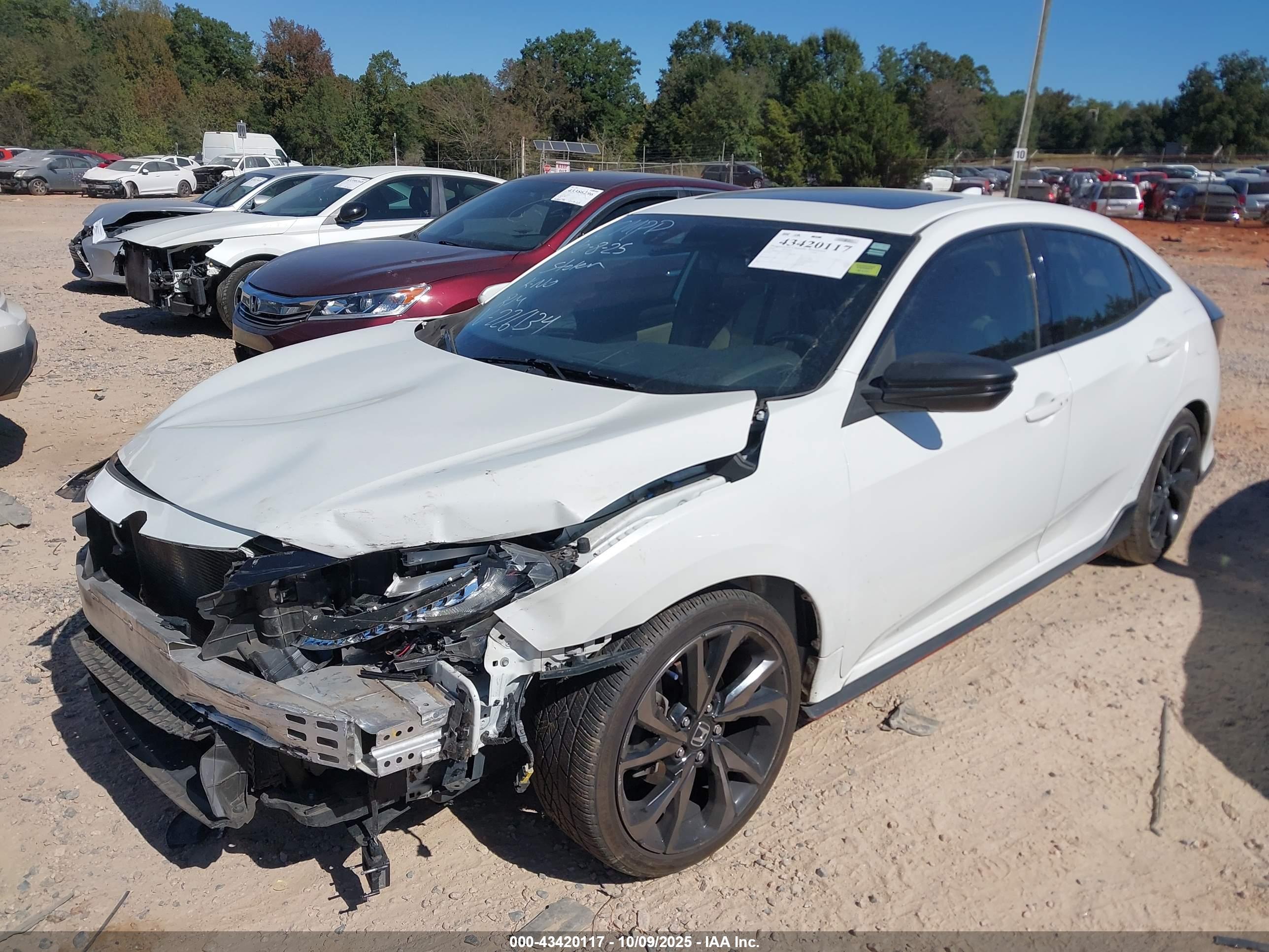 HONDA CIVIC image 2