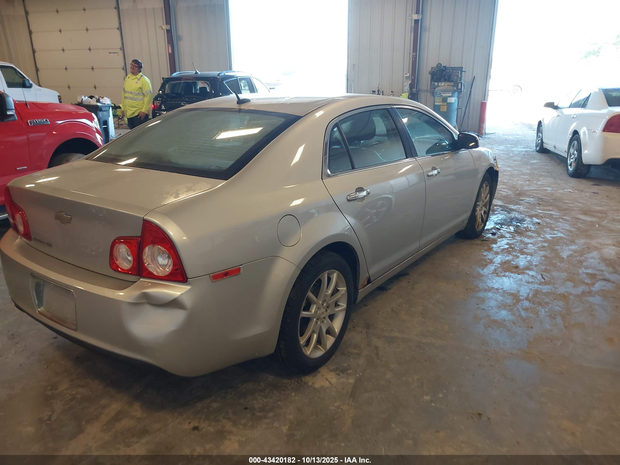 CHEVROLET MALIBU image 4