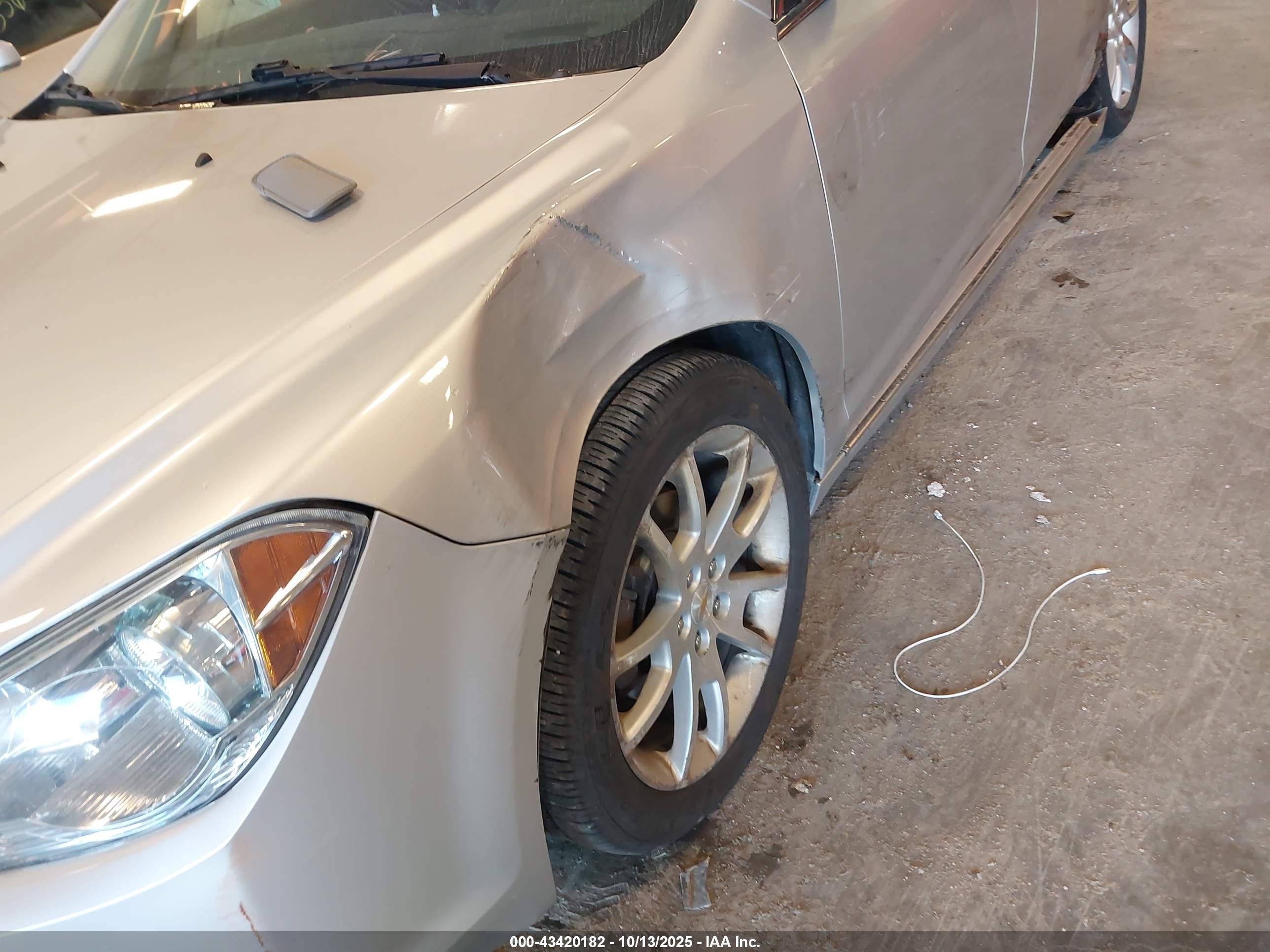 CHEVROLET MALIBU image 6