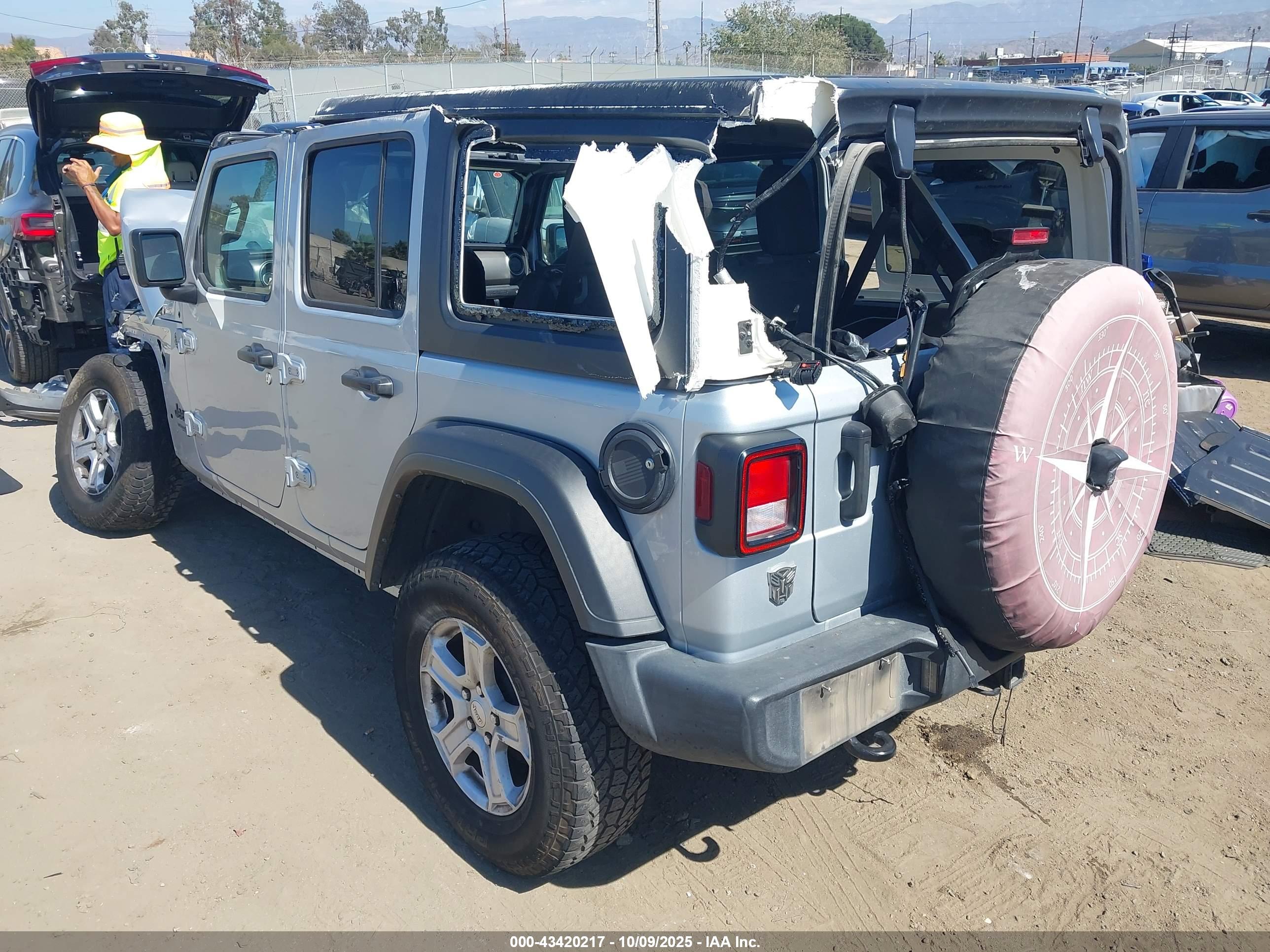 JEEP WRANGLER image 3