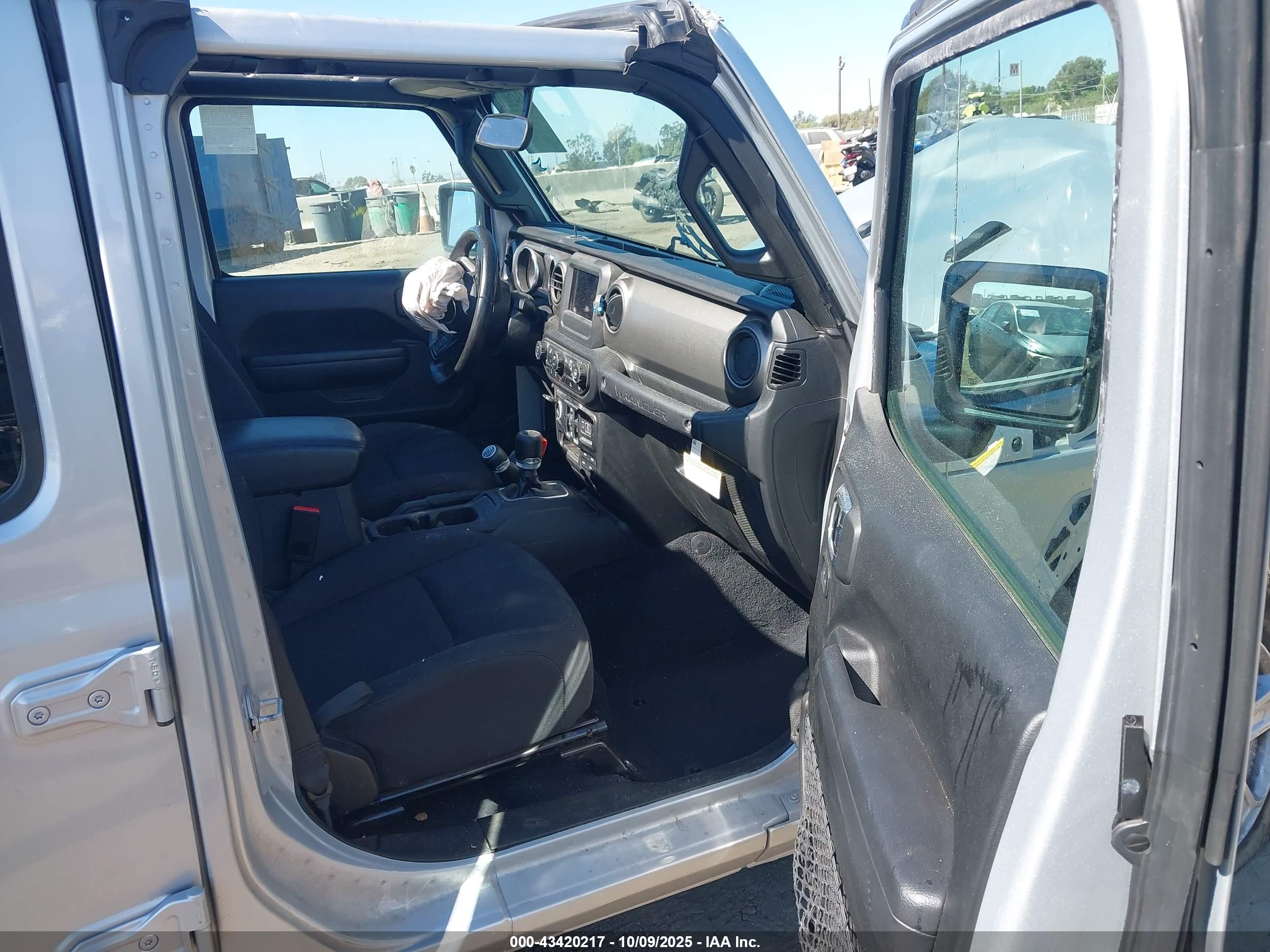 JEEP WRANGLER image 5