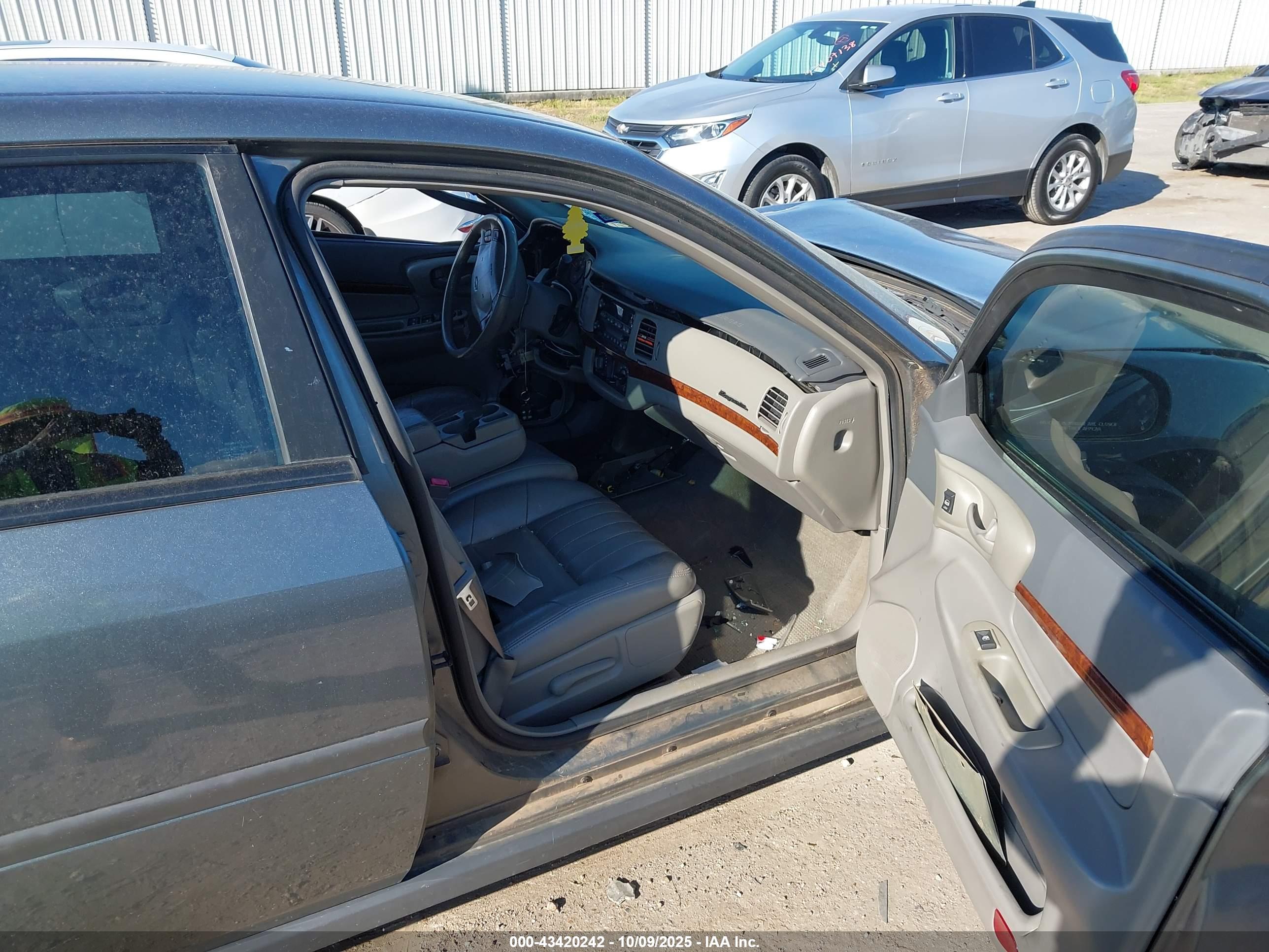 CHEVROLET IMPALA image 5