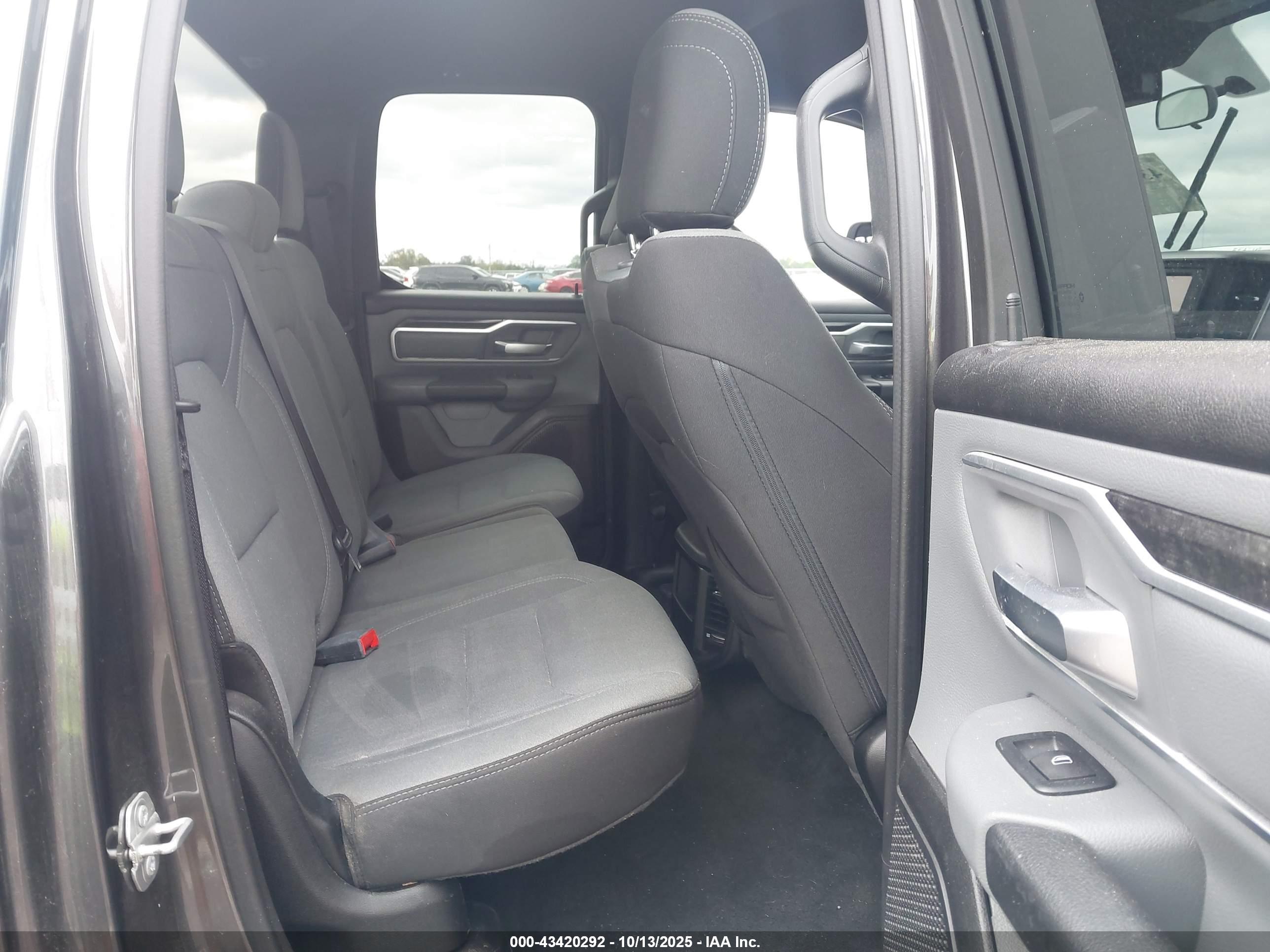 RAM 1500 image 8