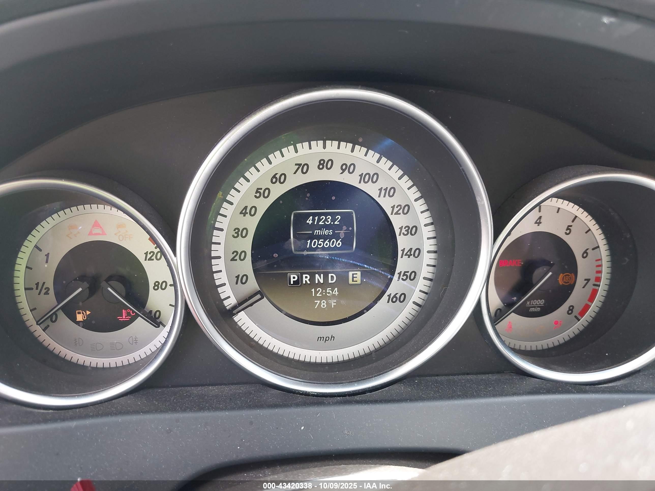 MERCEDES-BENZ C image 7