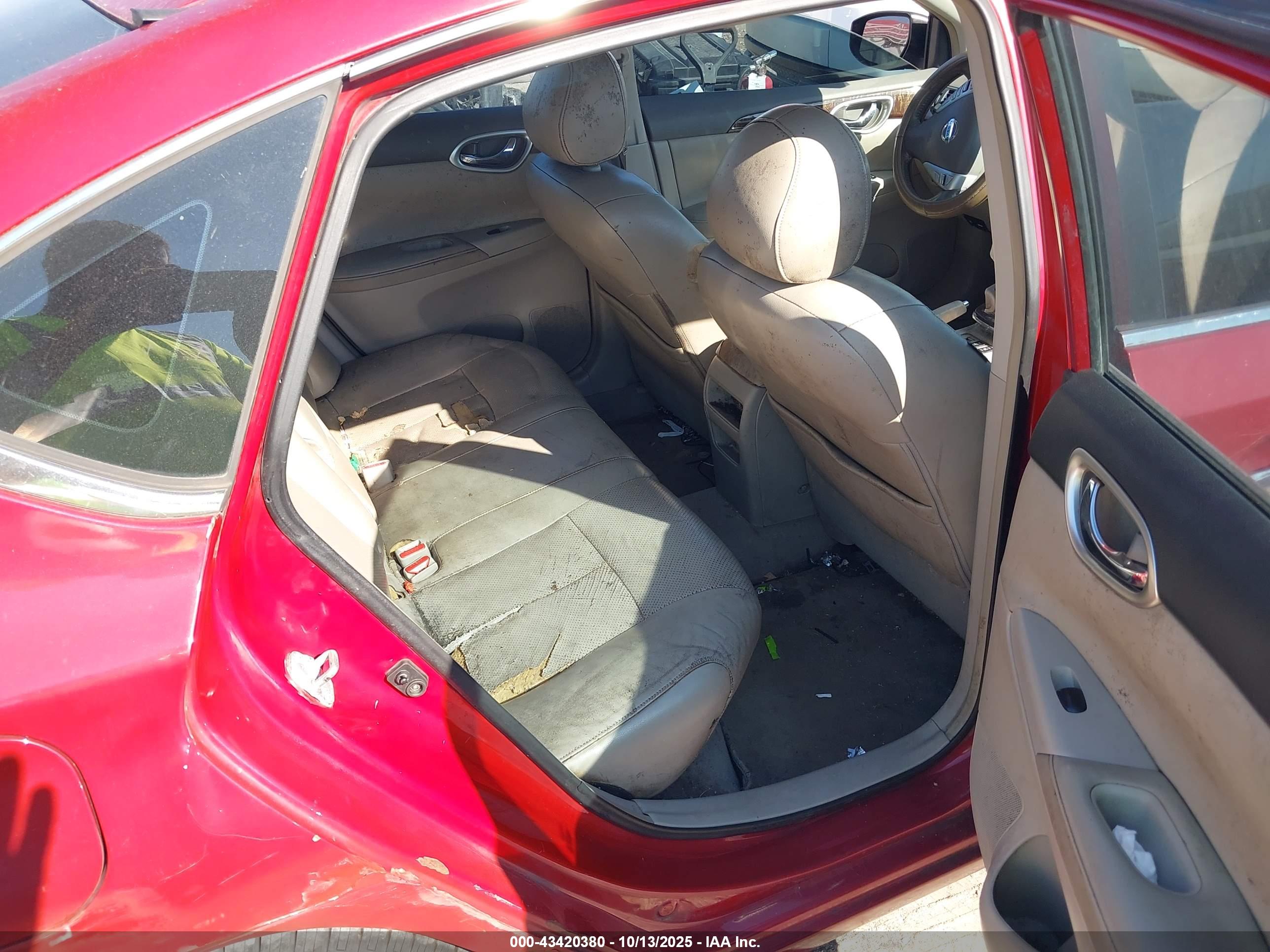 NISSAN SENTRA image 8
