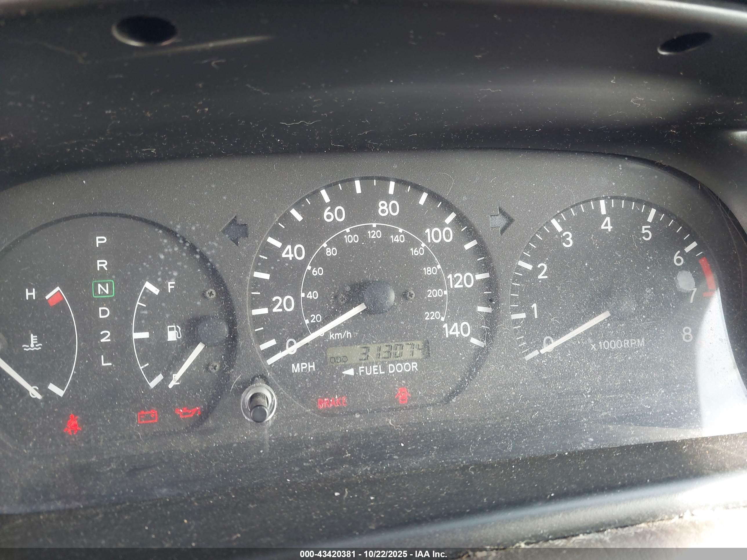 TOYOTA CAMRY image 7
