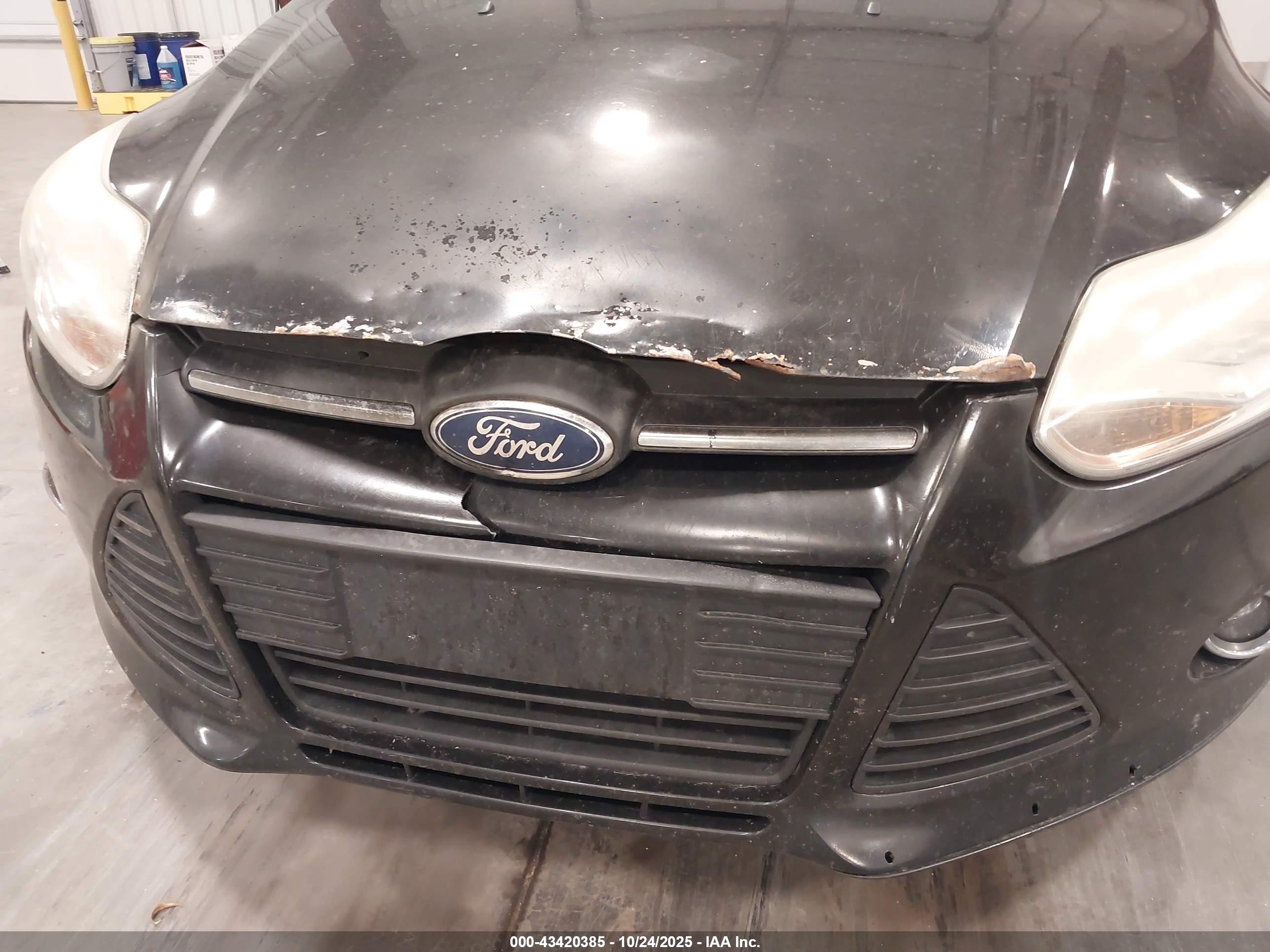 FORD FOCUS image 6