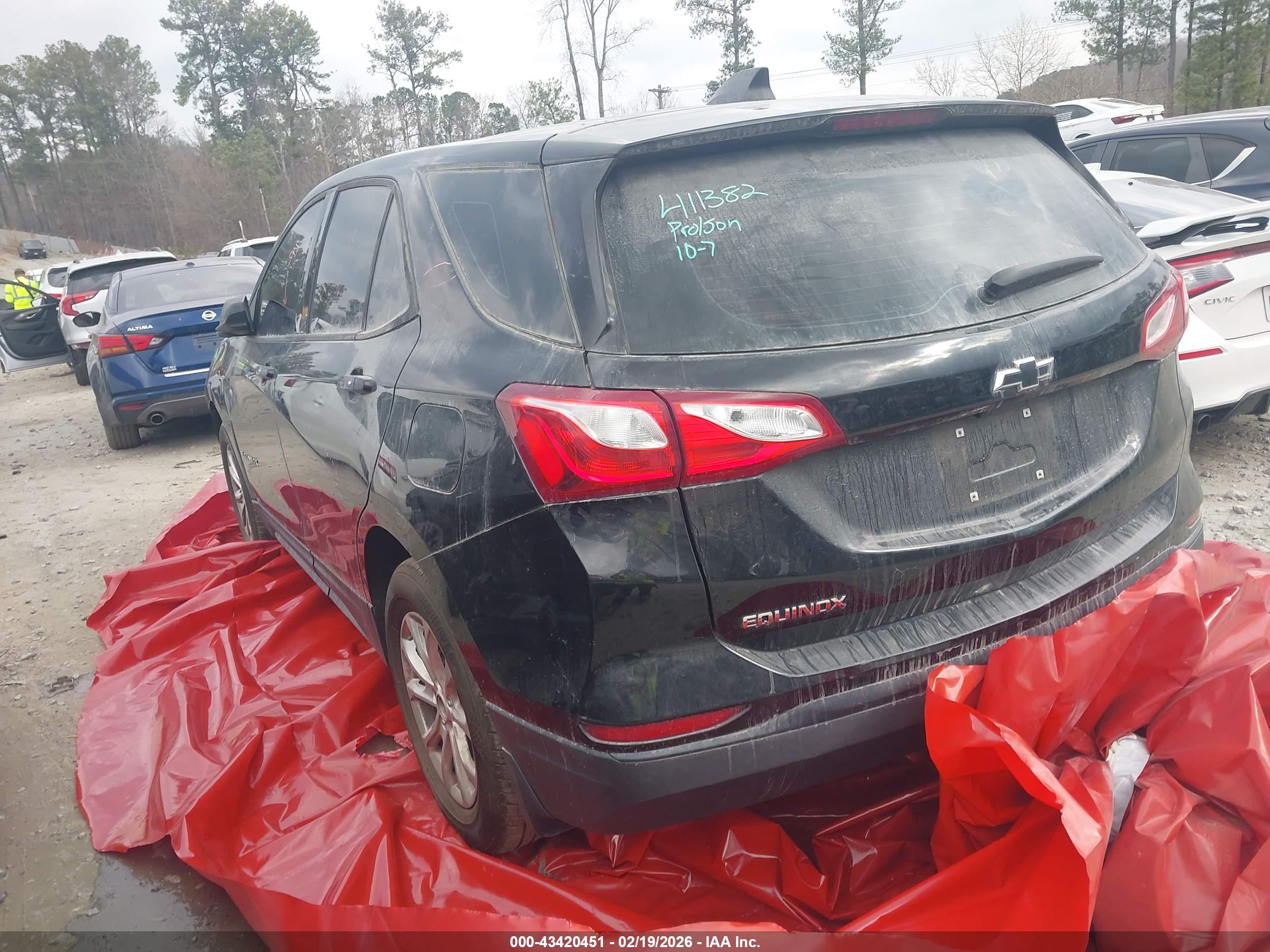 CHEVROLET EQUINOX image 3