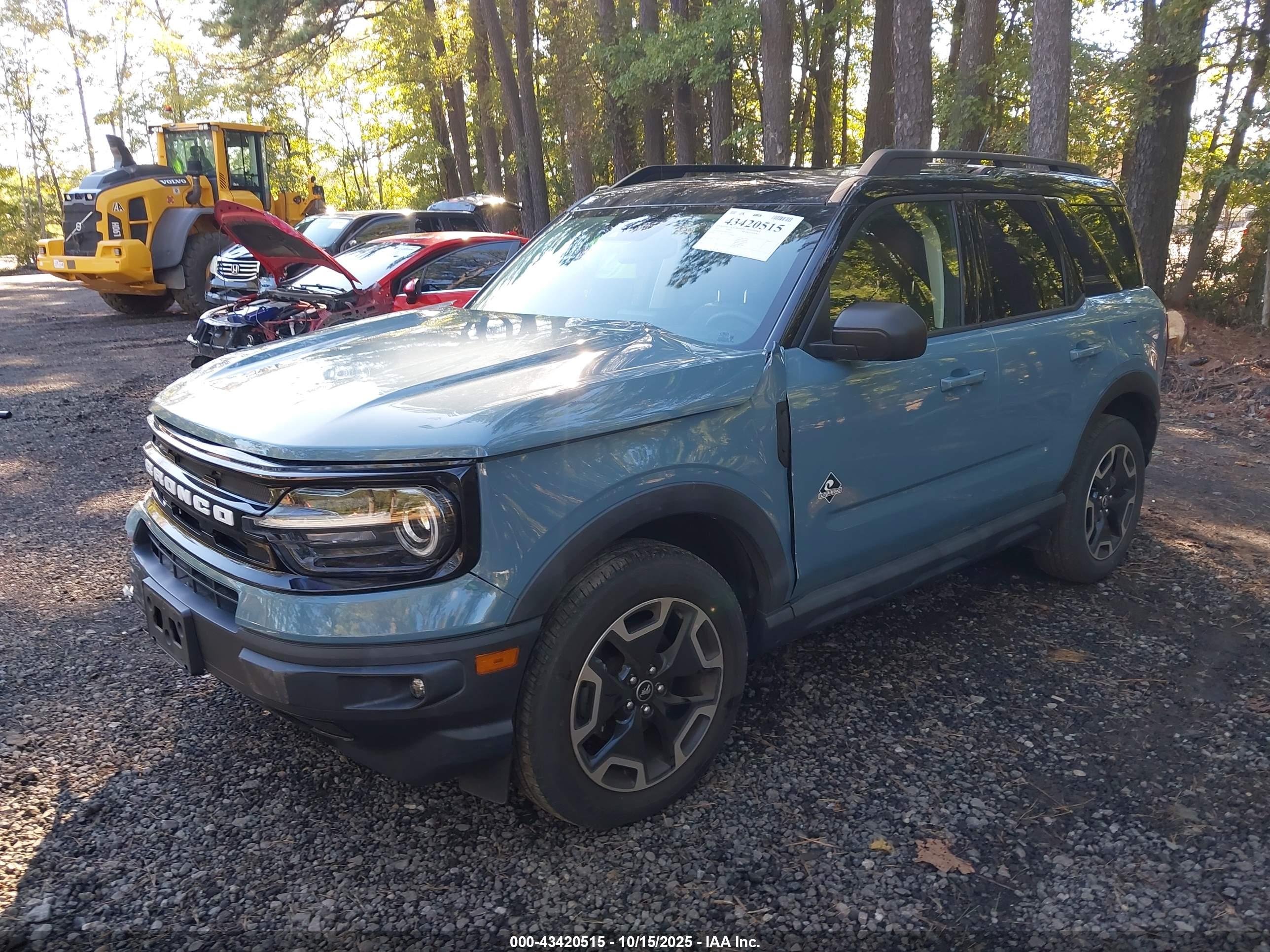 FORD BRONCO image 2