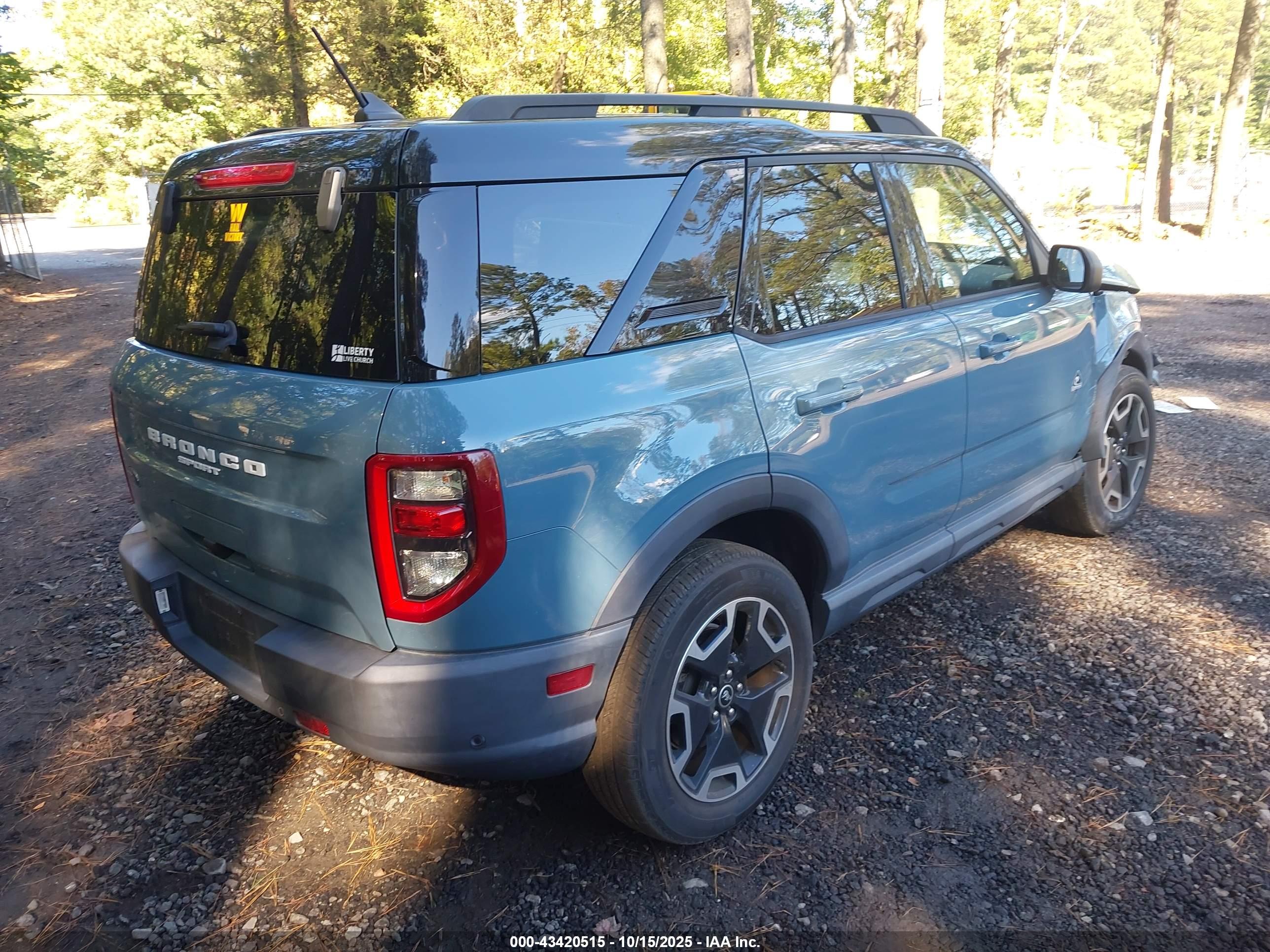 FORD BRONCO image 4