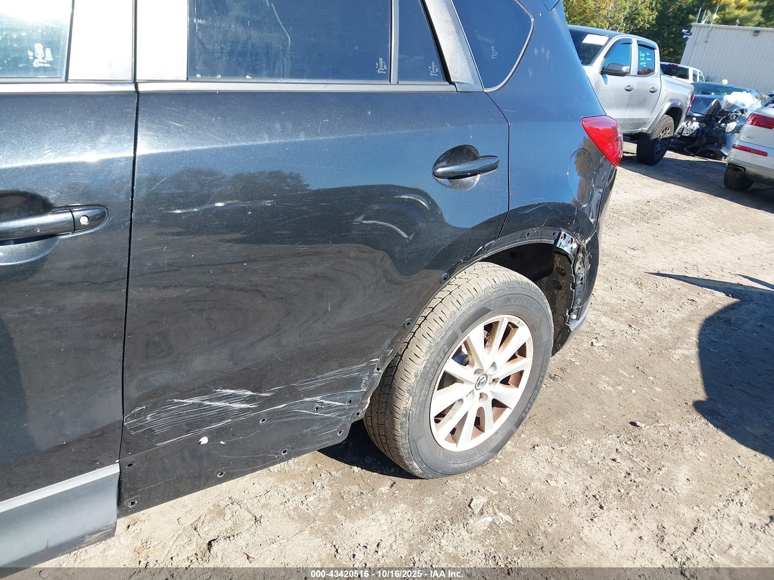 MAZDA CX-5 image 6