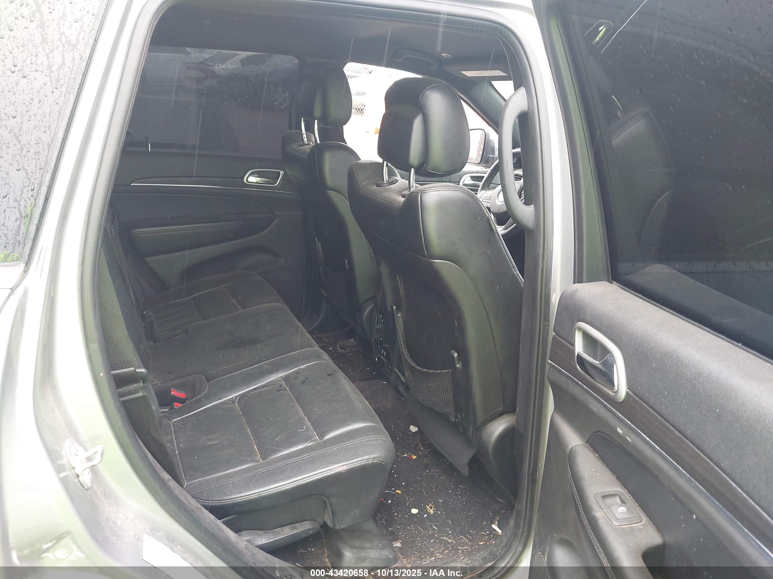 JEEP GRAND image 8