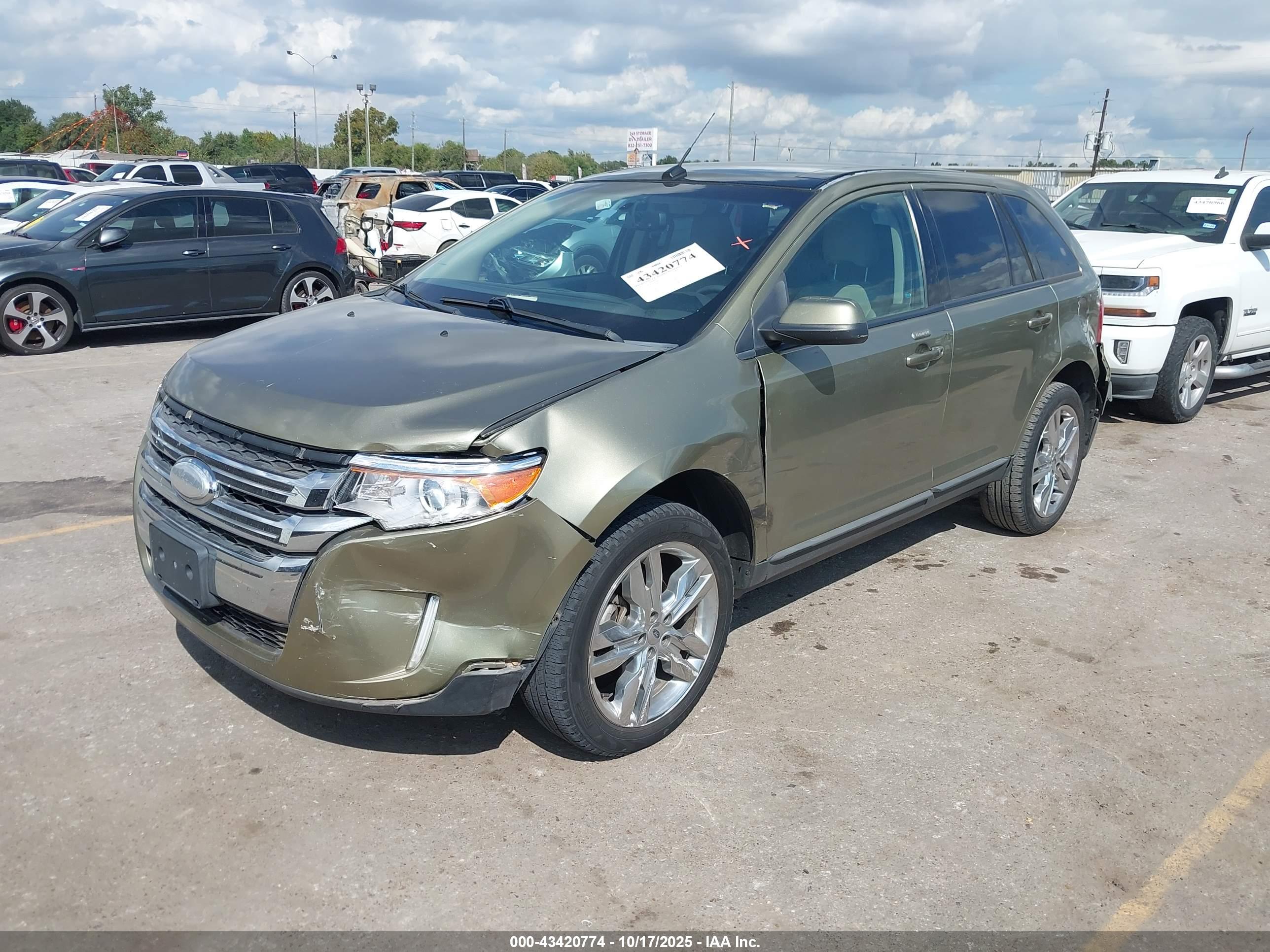 FORD EDGE image 2