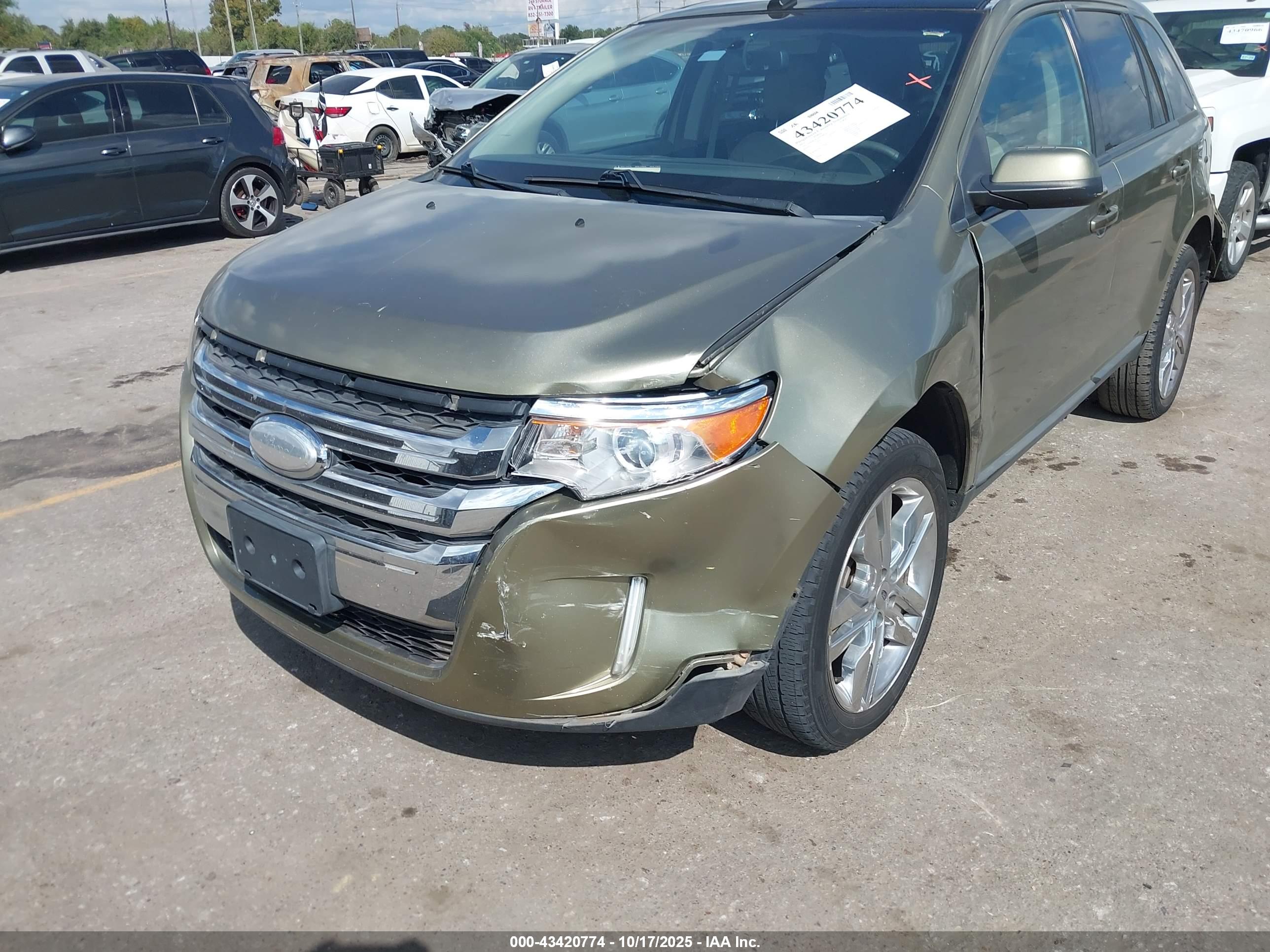 FORD EDGE image 6