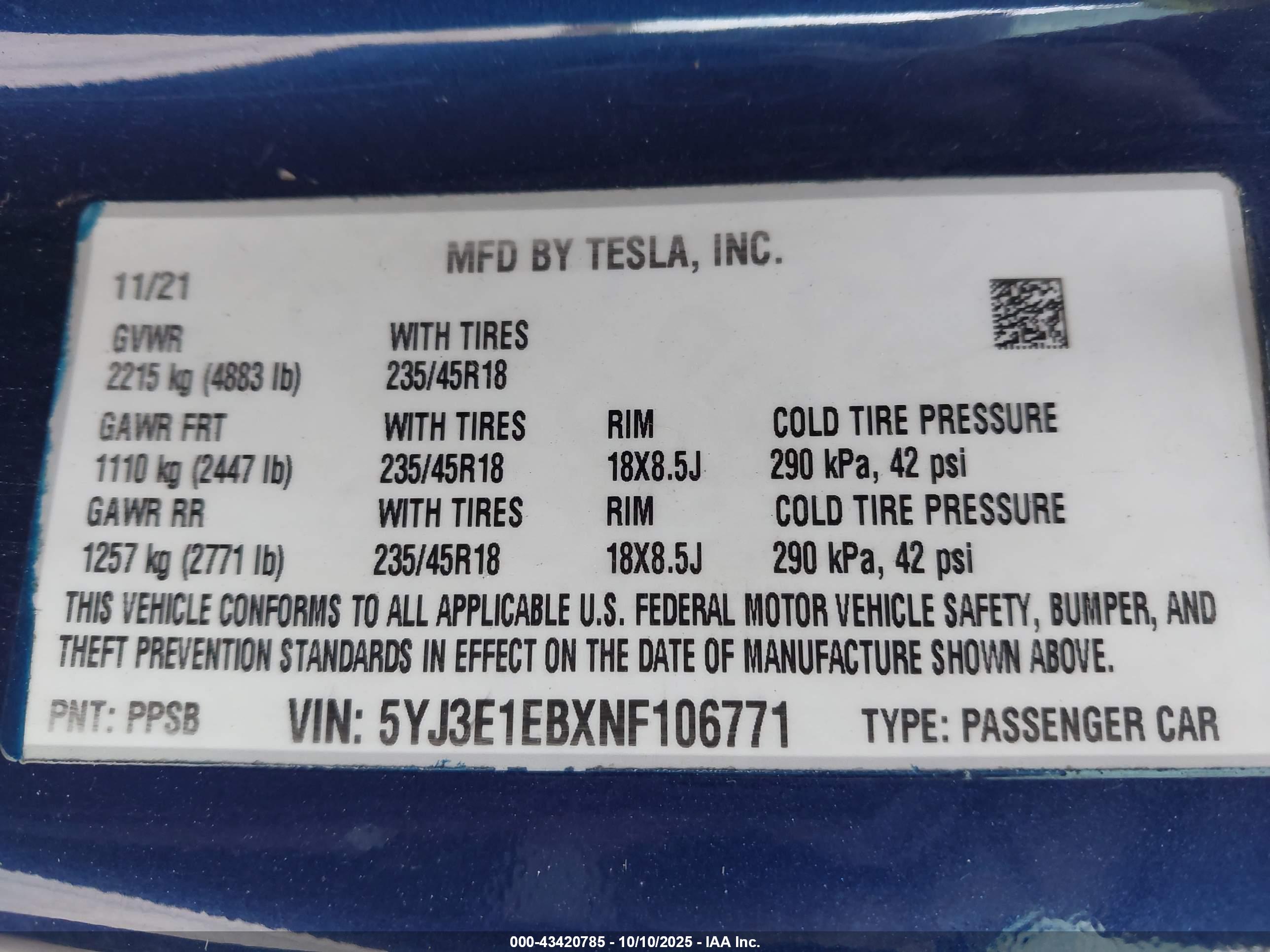 TESLA MODEL image 9
