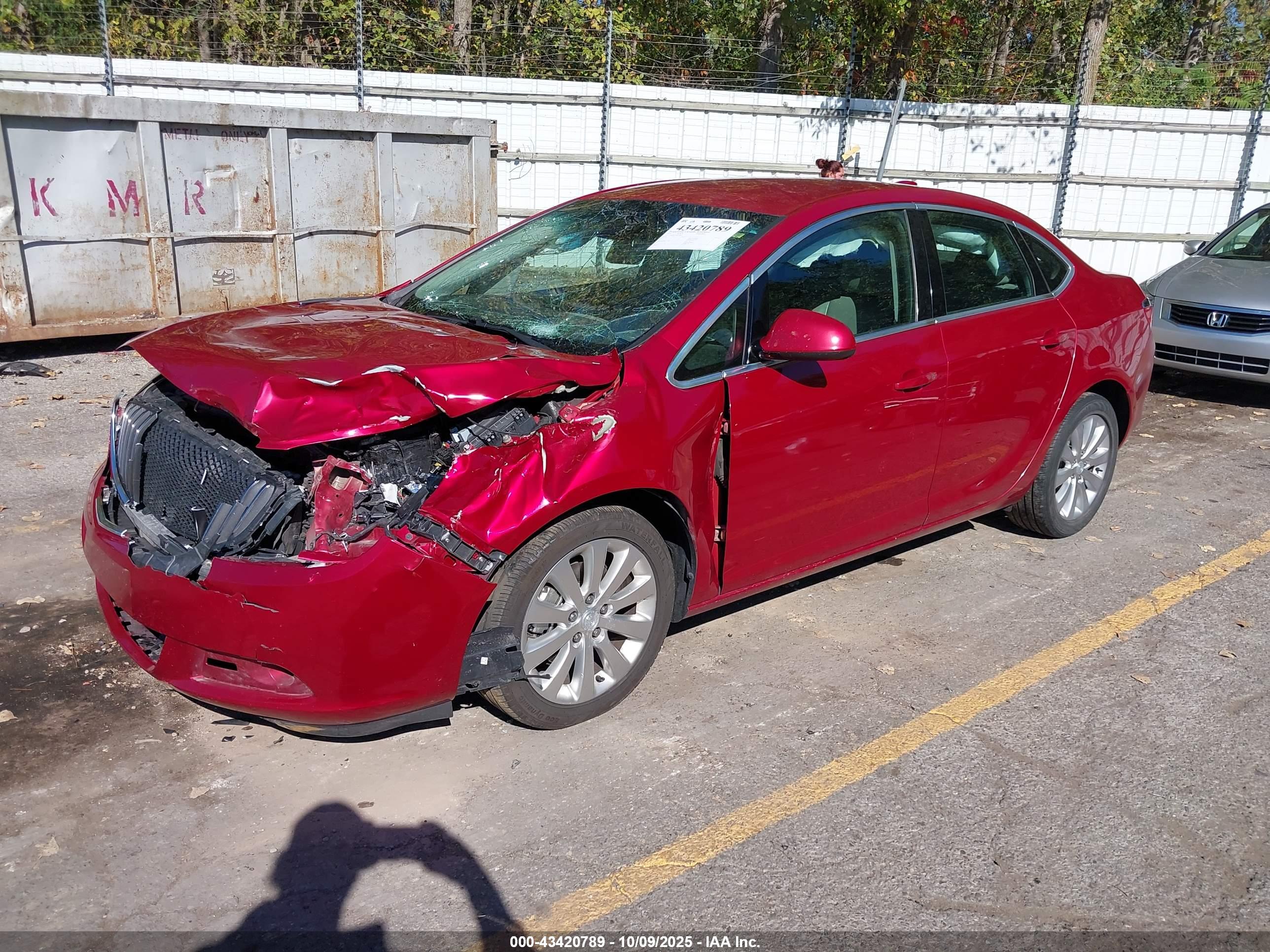 BUICK VERANO image 2