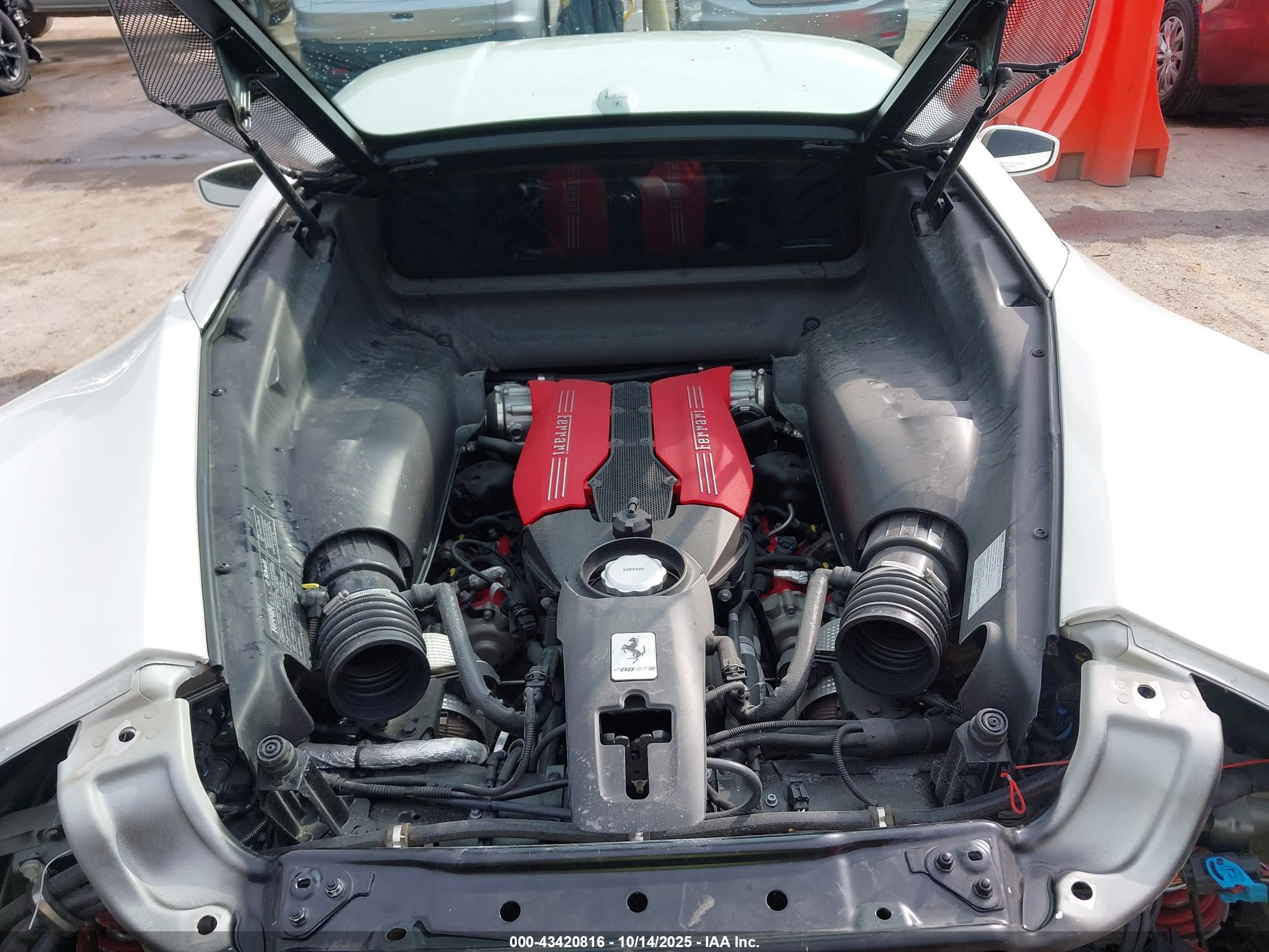 FERRARI 488 image 10