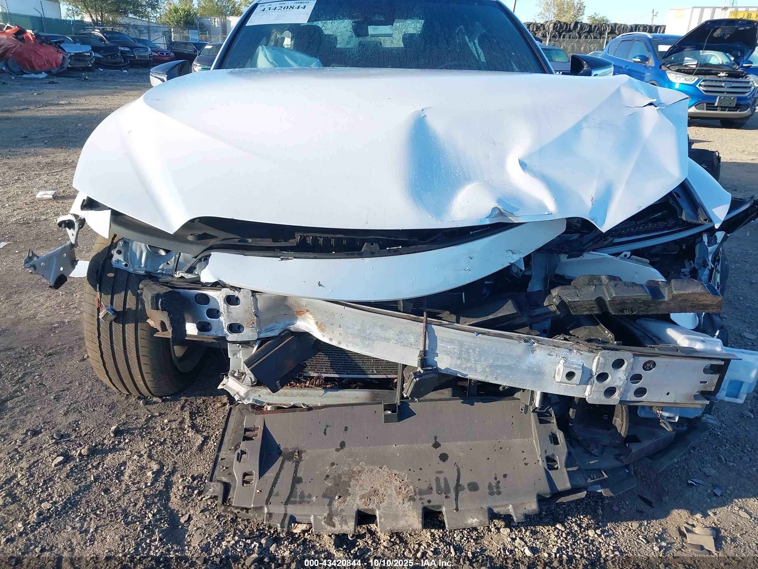 LEXUS IS image 6