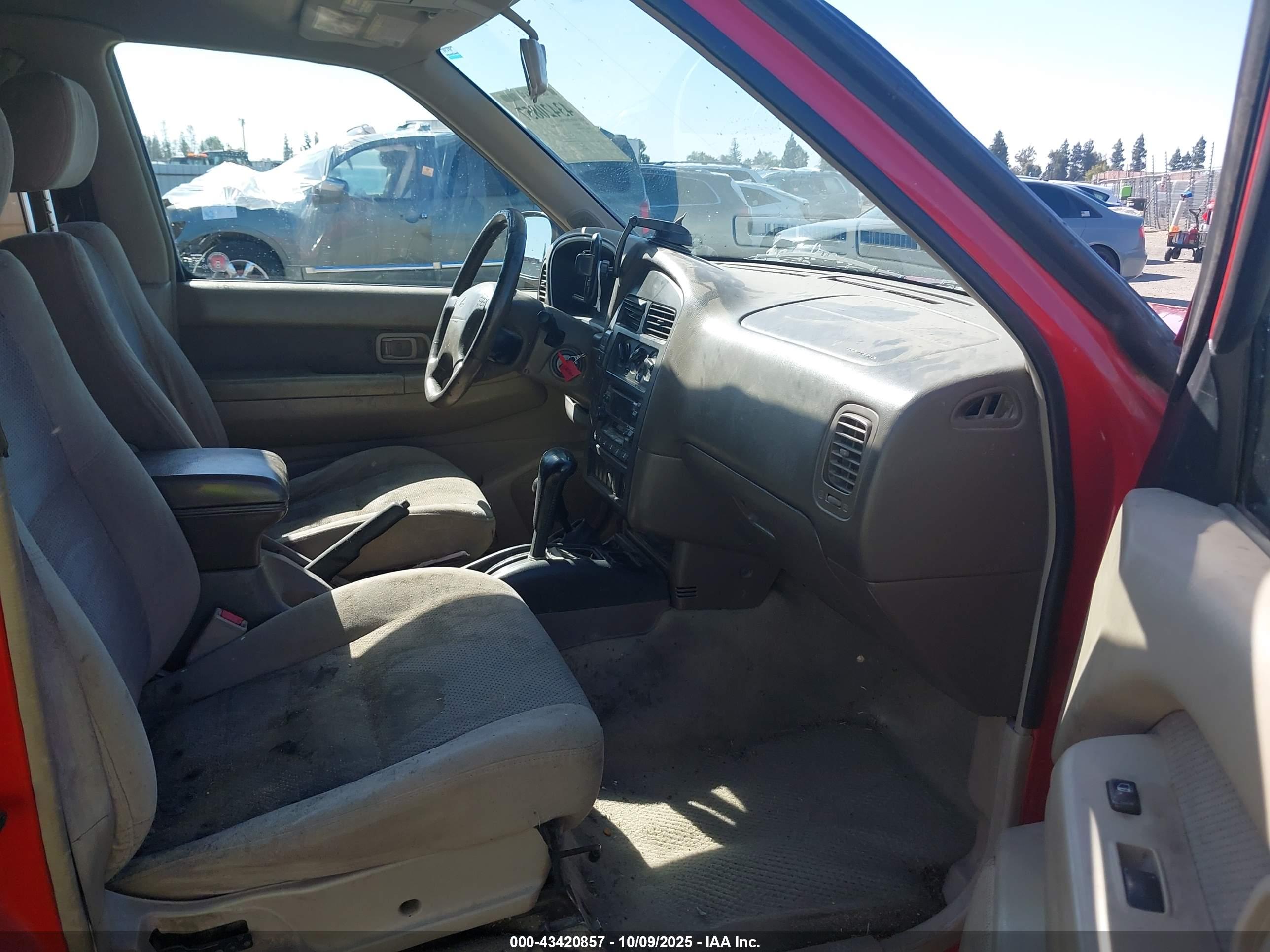 NISSAN PATHFINDER image 5