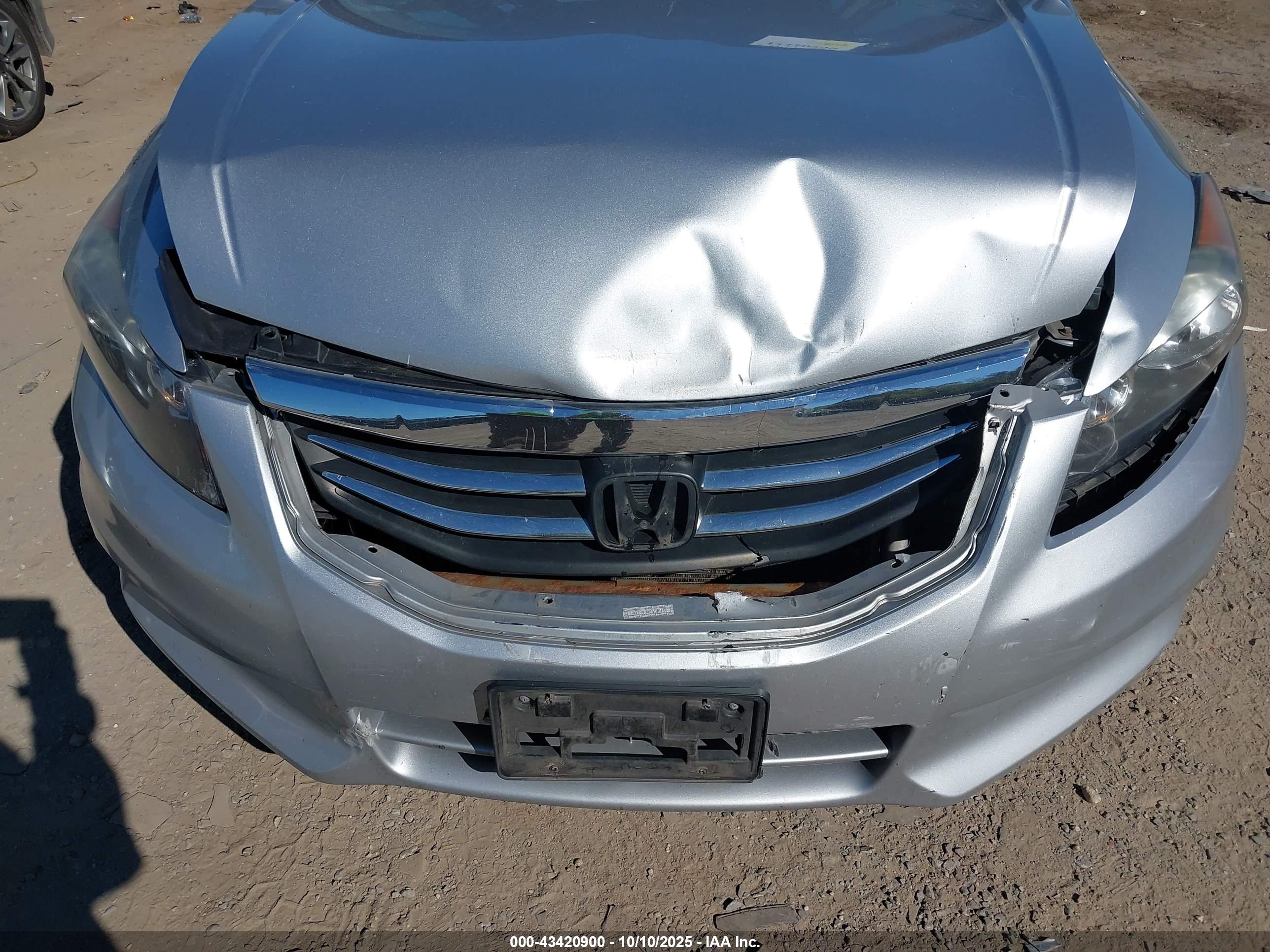 HONDA ACCORD image 6