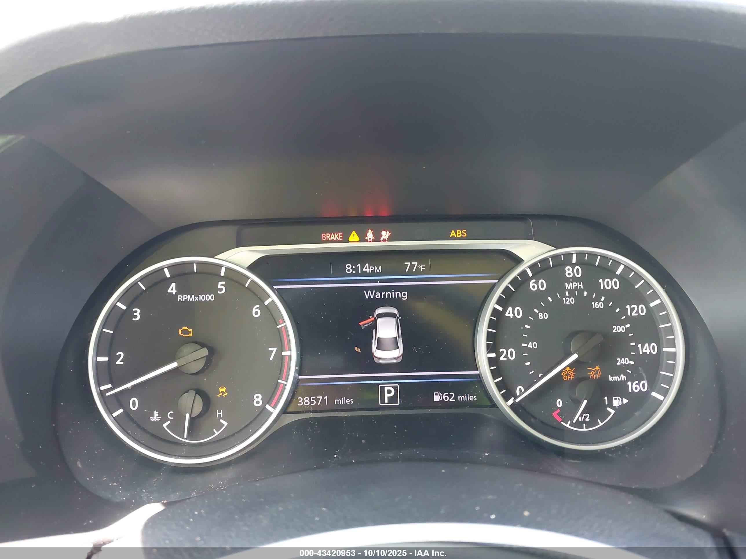 NISSAN SENTRA image 7