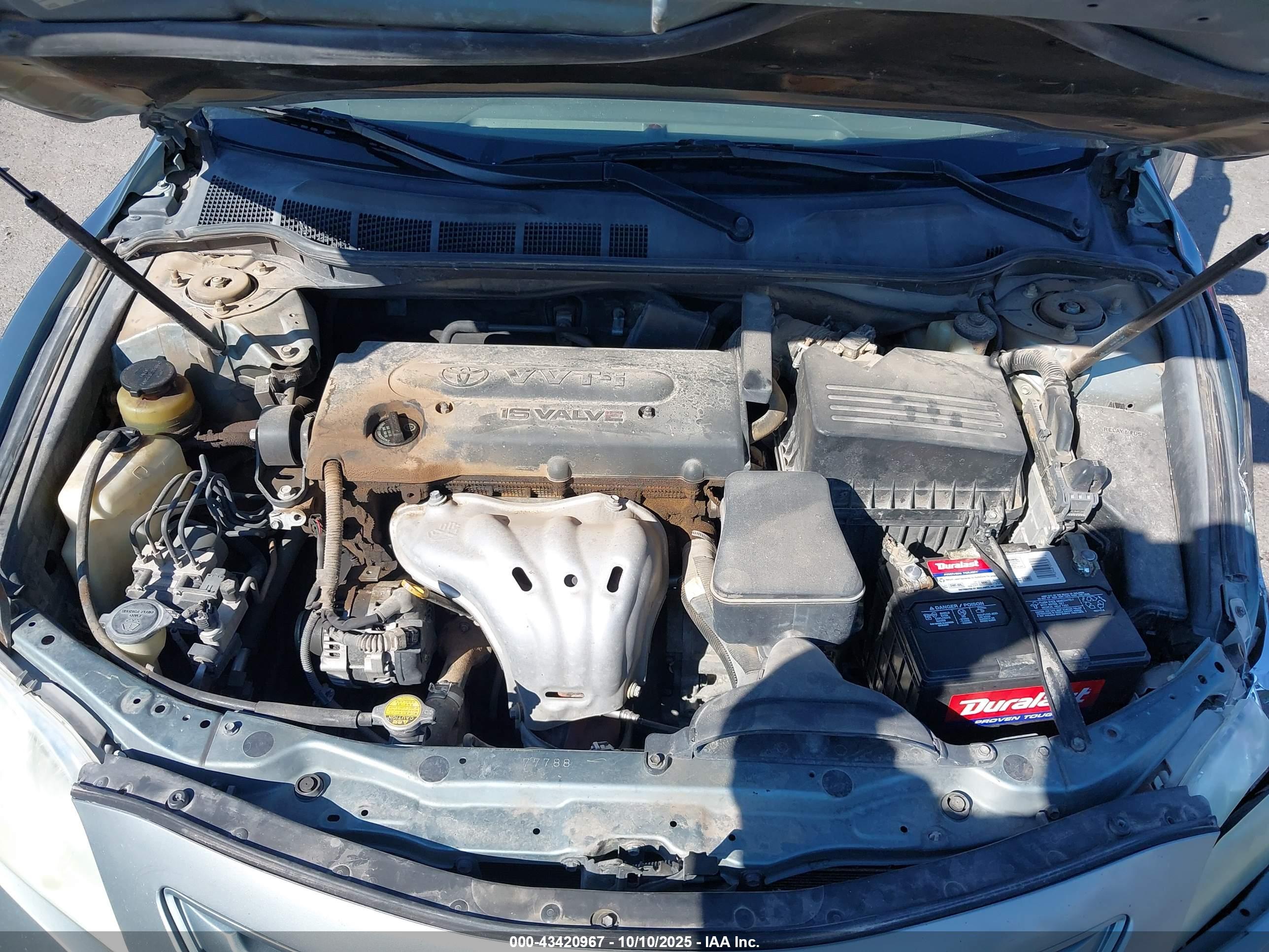 TOYOTA CAMRY image 10