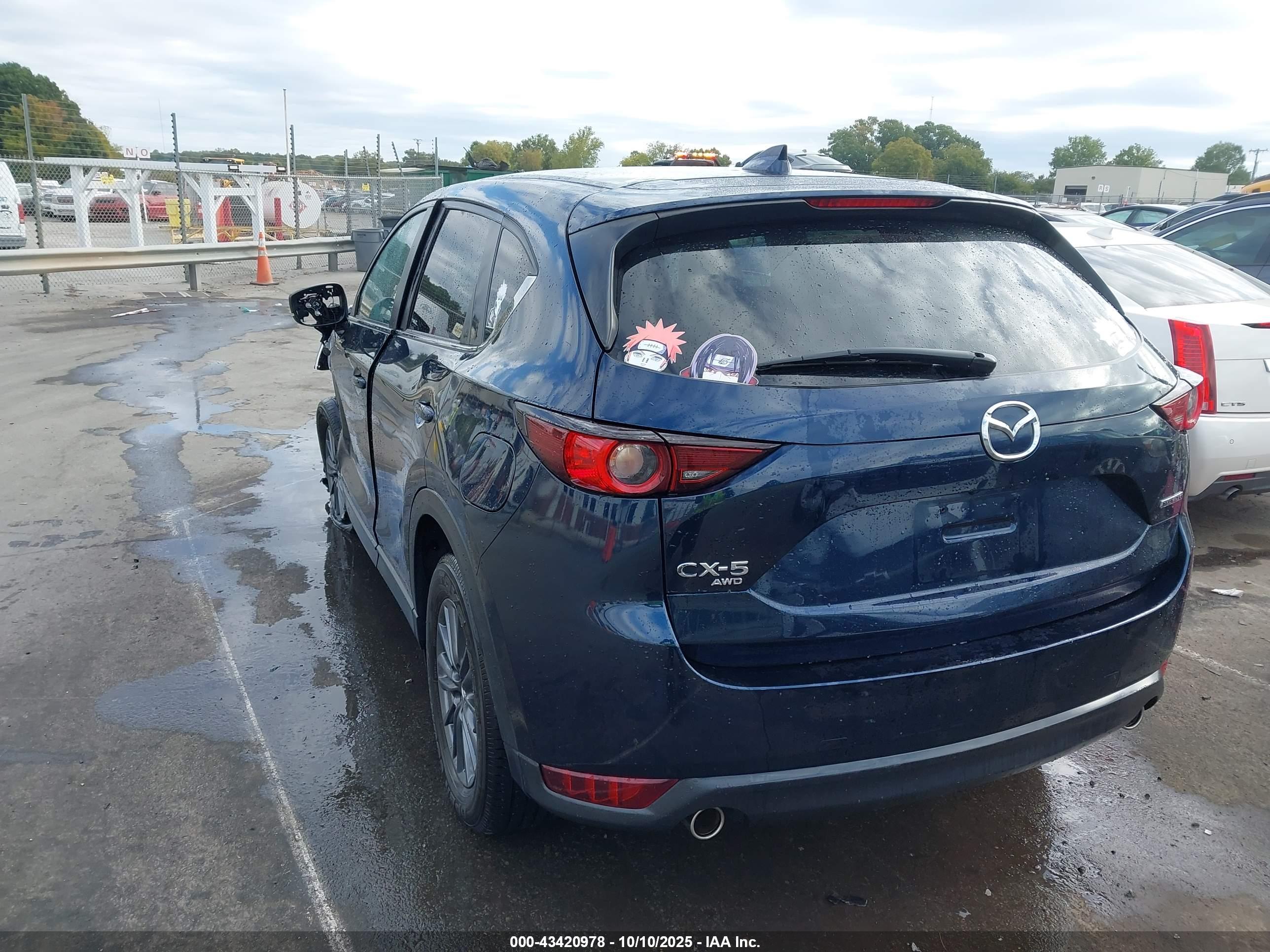 MAZDA CX-5 image 3