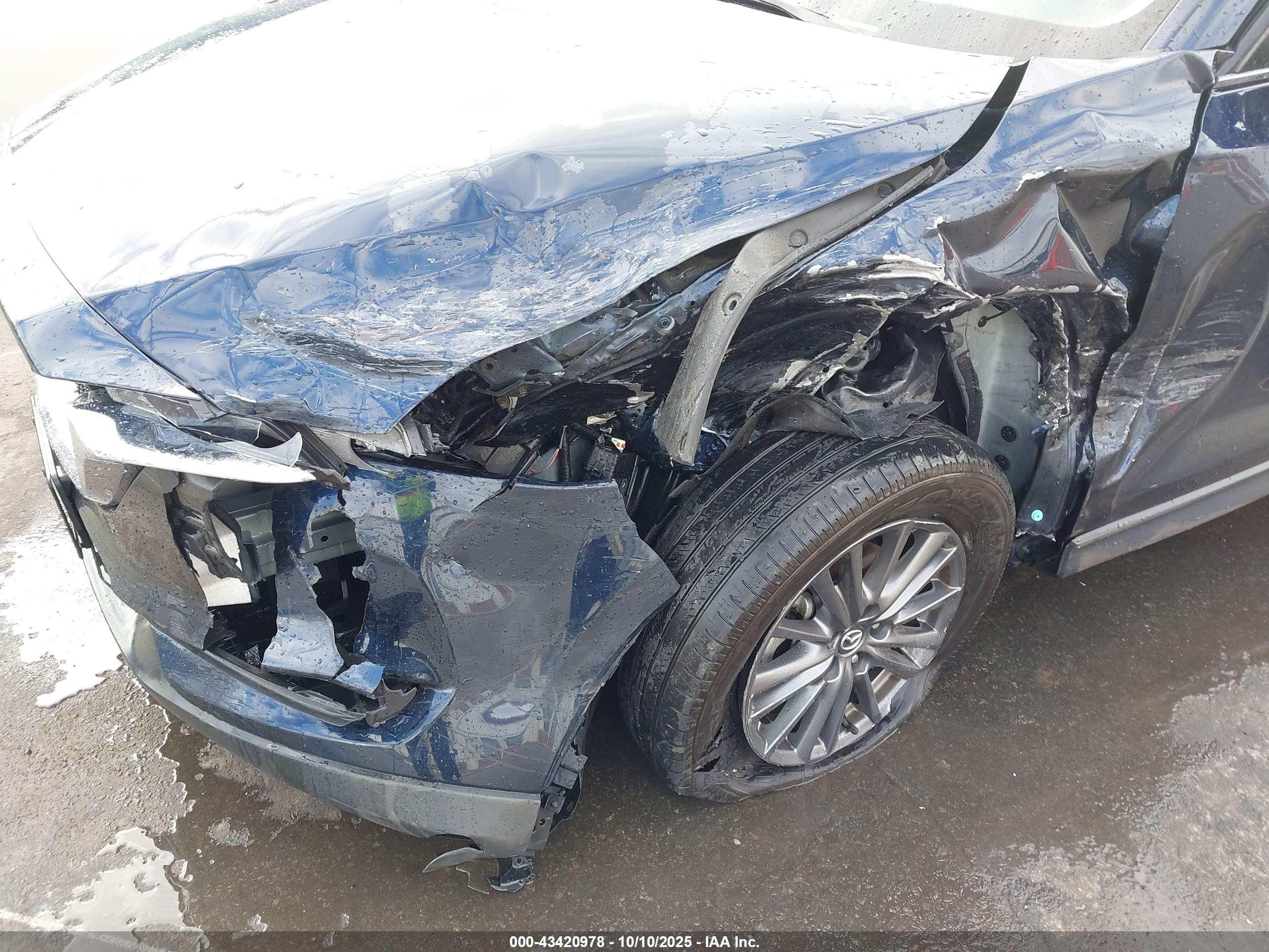 MAZDA CX-5 image 6