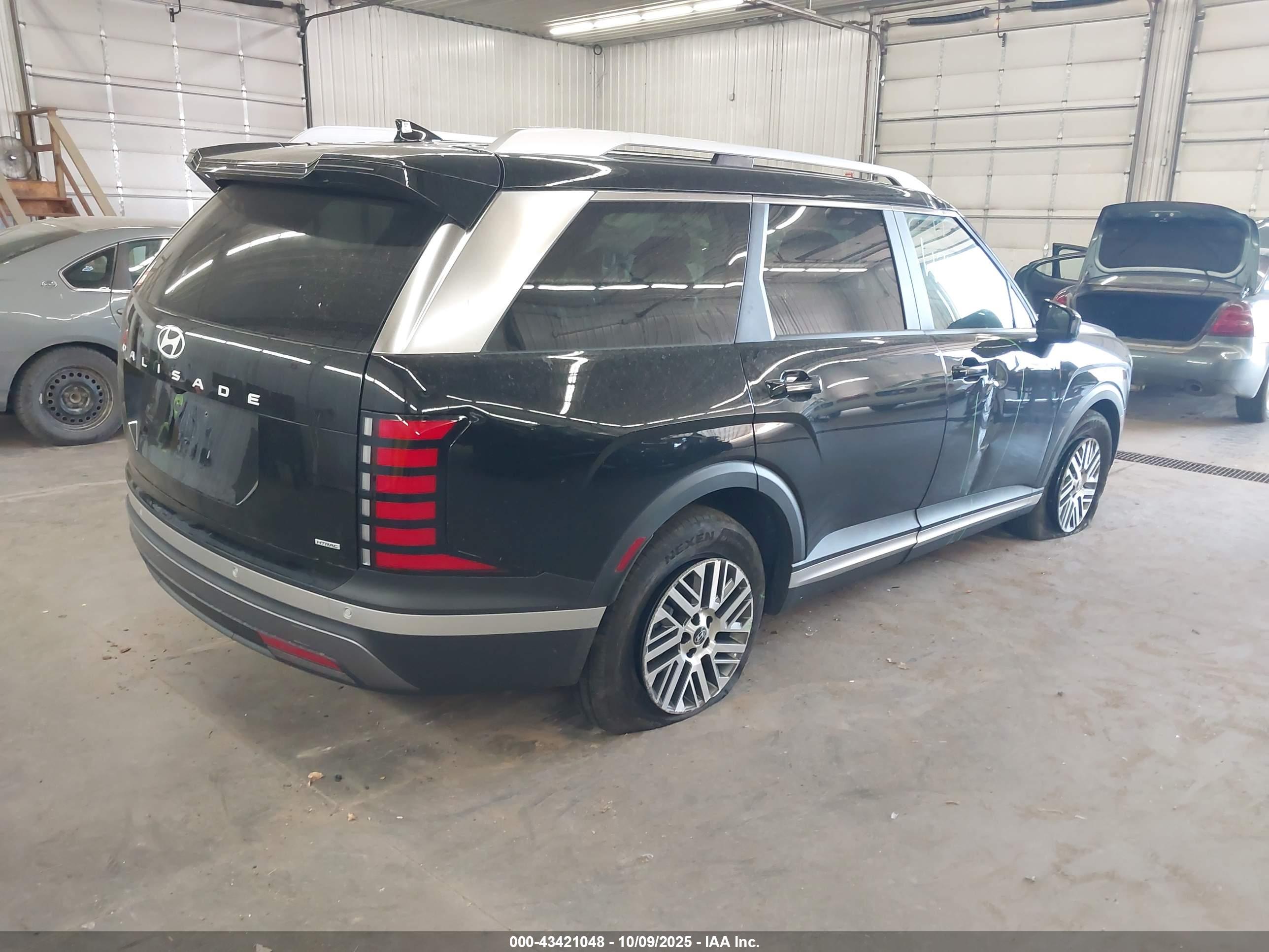HYUNDAI PALISADE image 4